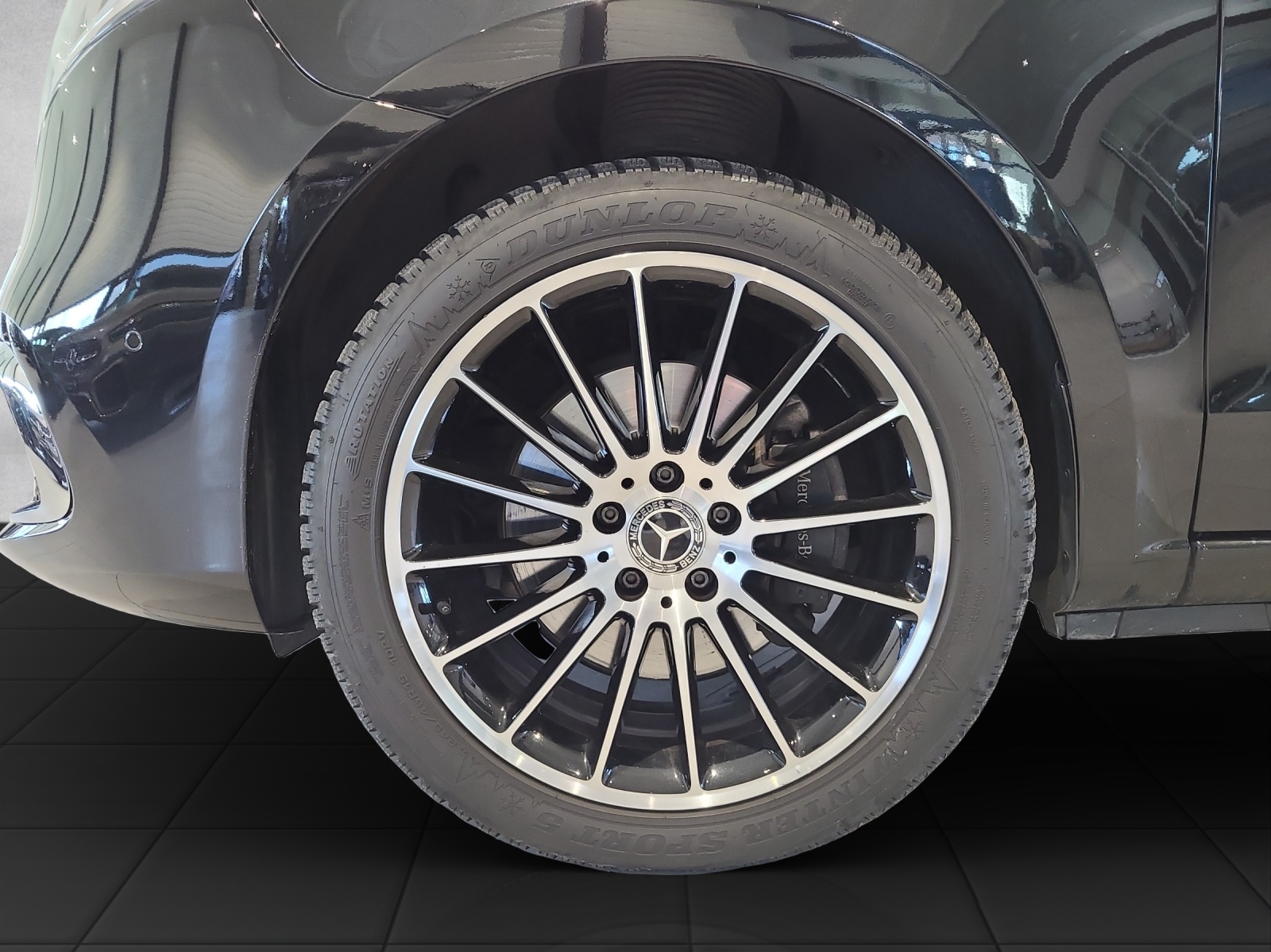 MERCEDES-BENZ V 300 d lang Avantgarde 4Matic 9G-Tronic-image-9