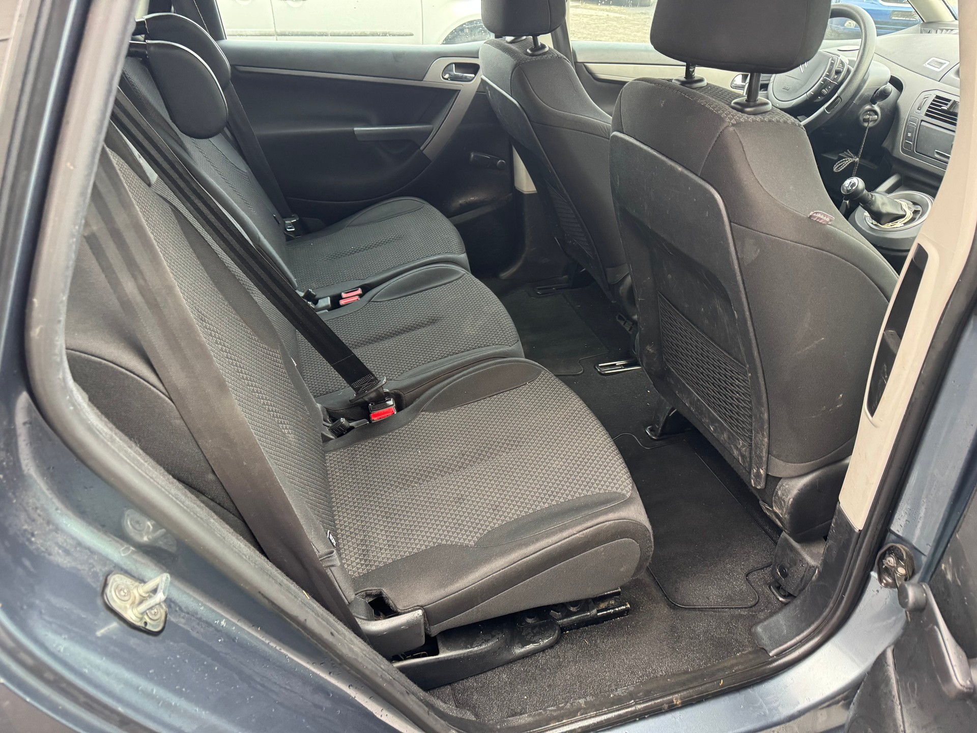 CITROEN C4 Picasso 1.6i 16V X+-image-9