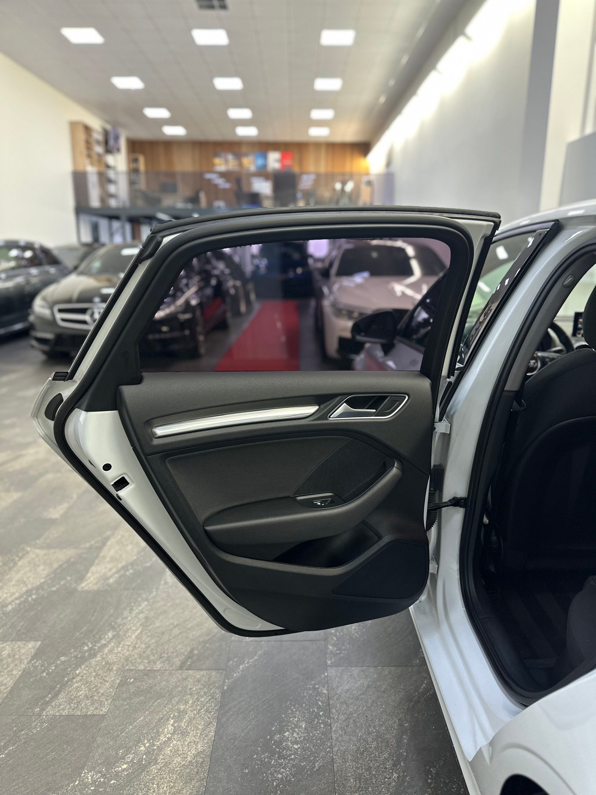 AUDI A3 Limousine 2.0 TFSI Sport quattro S-tronic-image-20