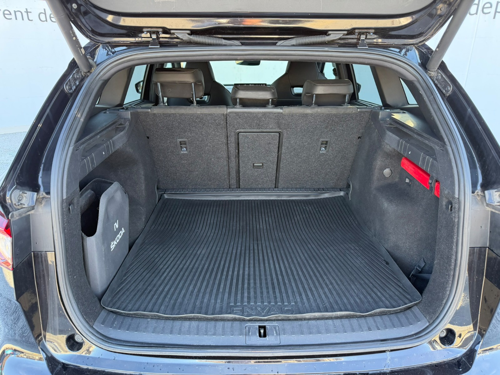 SKODA Enyaq iV 80x SportLine-image-12