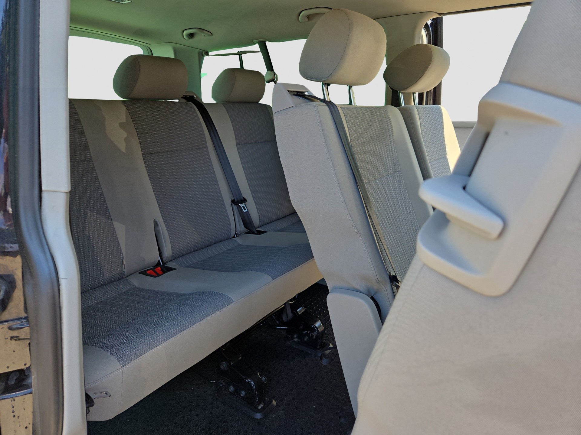 VW T6 Caravelle 2.0 Bi-TDI Comfort Liberty 4Mot LWB-image-15