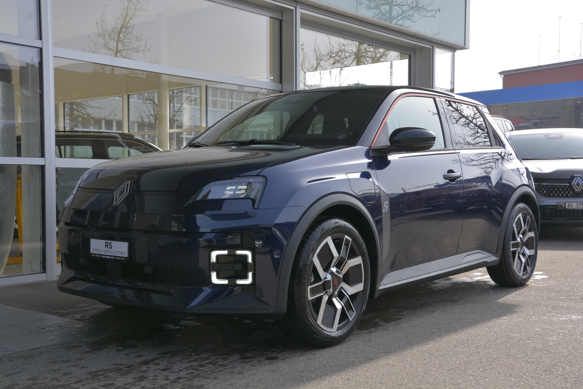 RENAULT R5 Electric techno 150PS Comfort Range-image-0