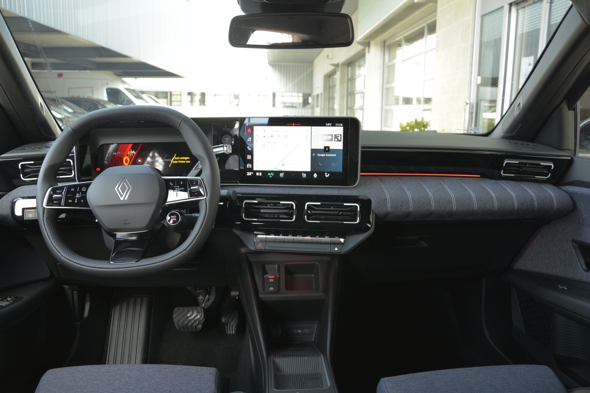 RENAULT R5 Electric techno 150PS Comfort Range-image-5
