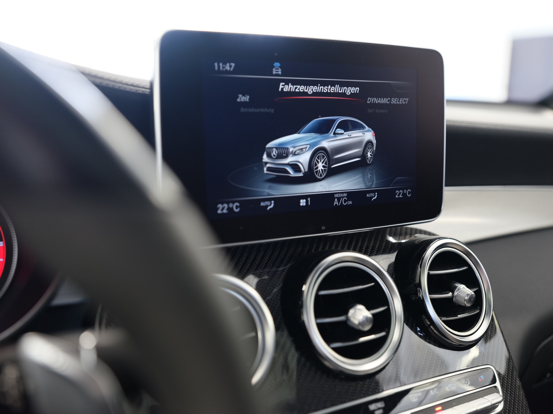 MERCEDES-BENZ GLC Coupé 63 S AMG 4Matic+ 9G-Tronic-image-21
