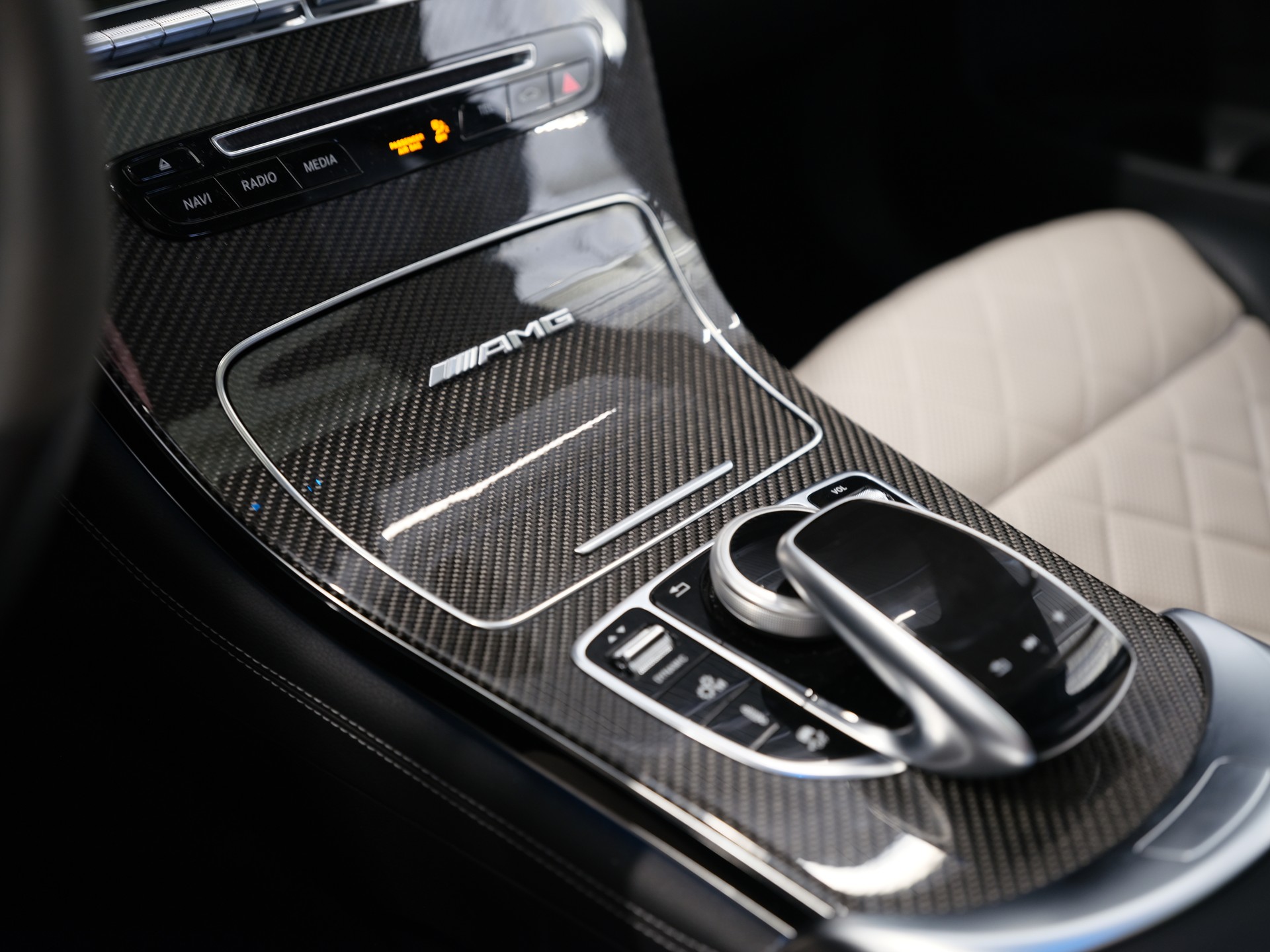 MERCEDES-BENZ GLC Coupé 63 S AMG 4Matic+ 9G-Tronic-image-24