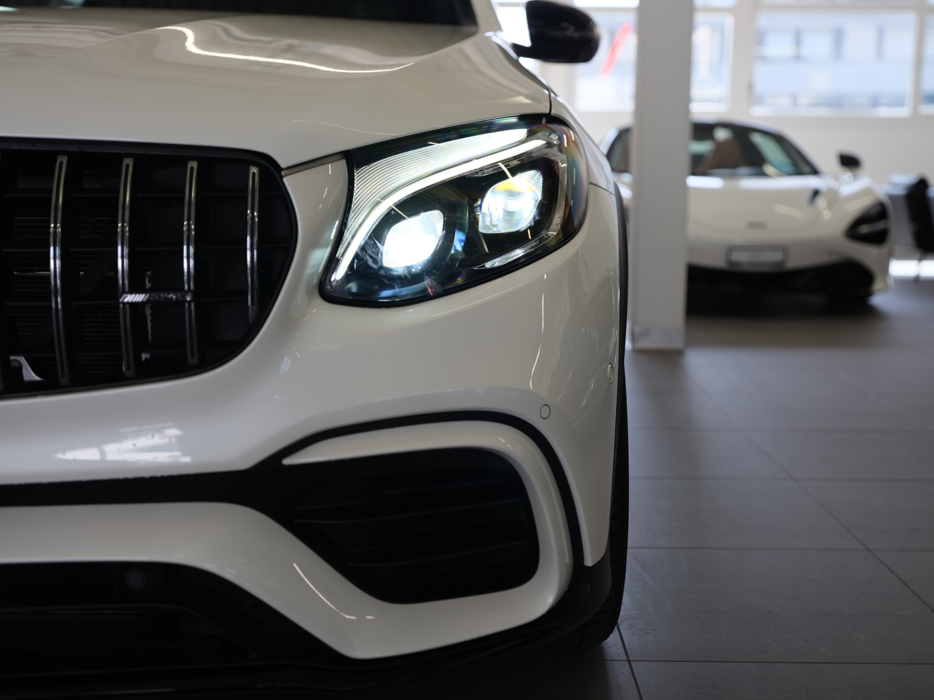MERCEDES-BENZ GLC Coupé 63 S AMG 4Matic+ 9G-Tronic-image-8