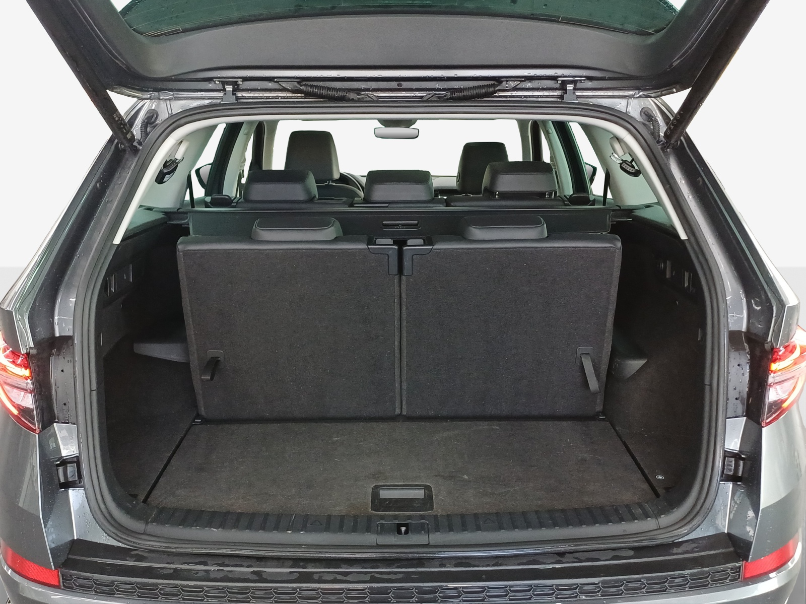 SKODA Kodiaq 2.0 TSI 4x4 L&K-image-12