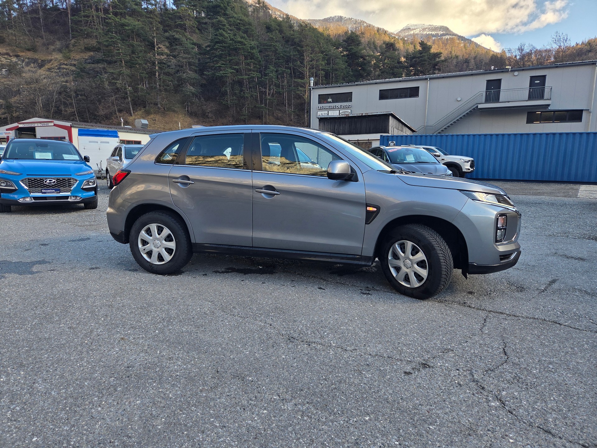 MITSUBISHI ASX 2.0 MIVEC Value 4WD Automat-image-1