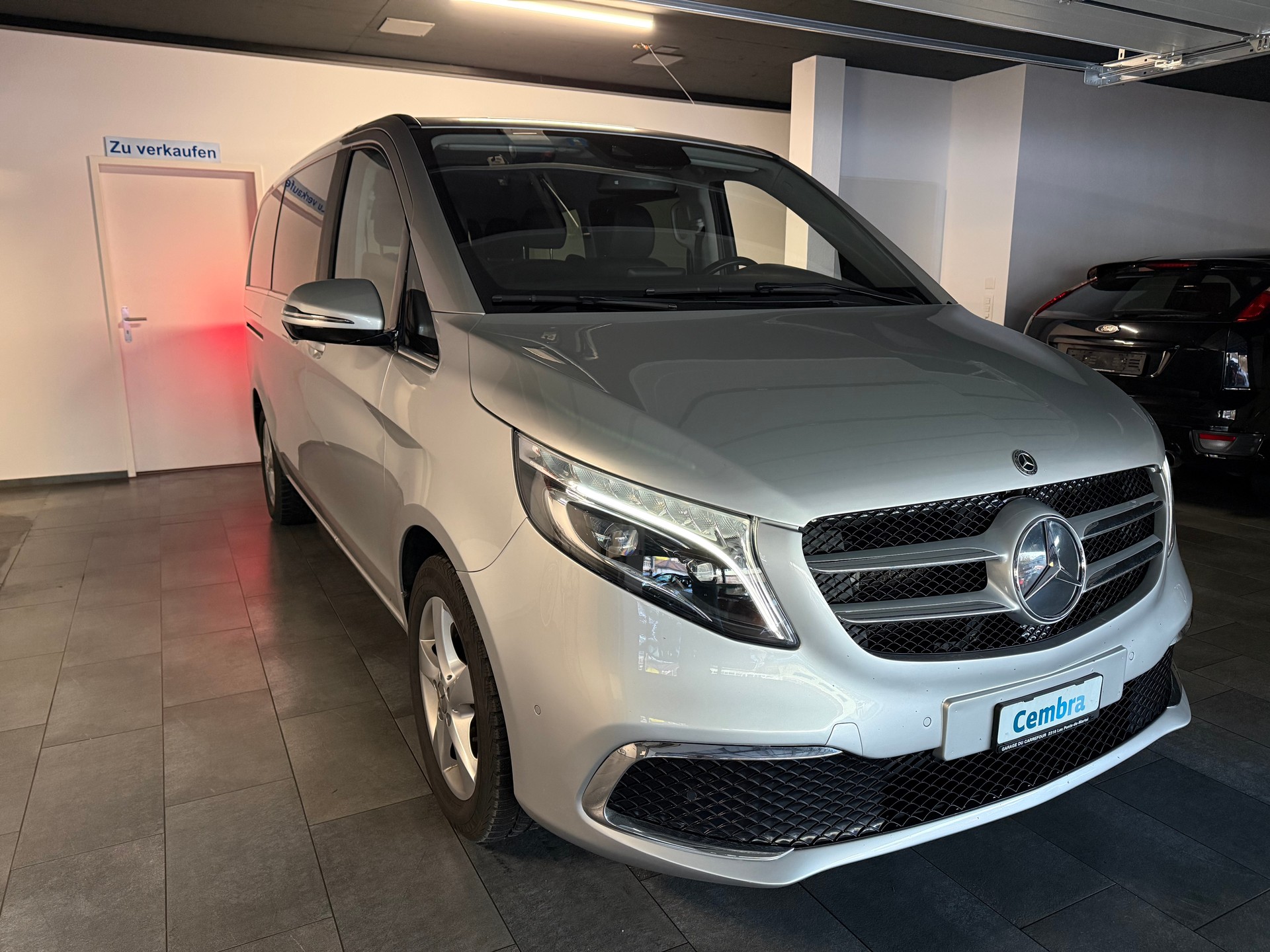 MERCEDES-BENZ V 300 d Lang Avantgarde 4Matic 9G-Tronic-image-1