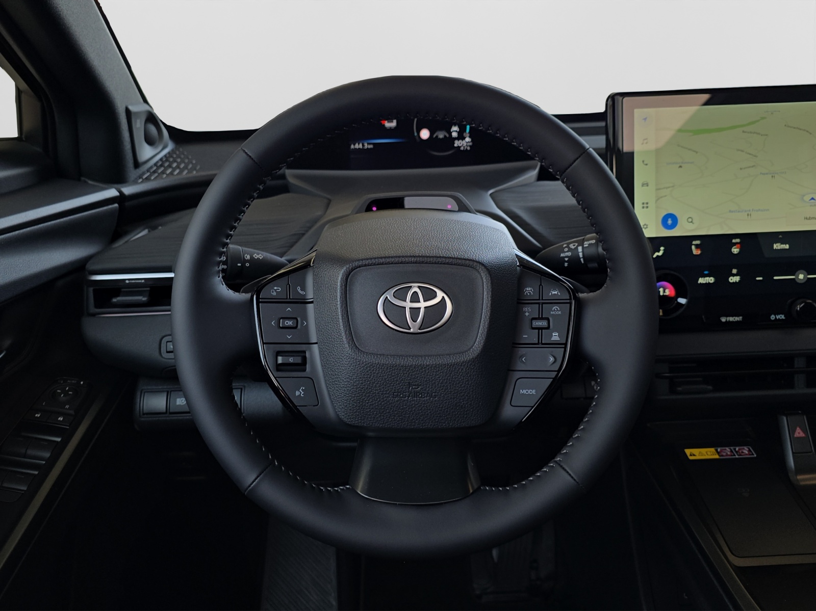 TOYOTA C-HR+ Premium AWD-image-9