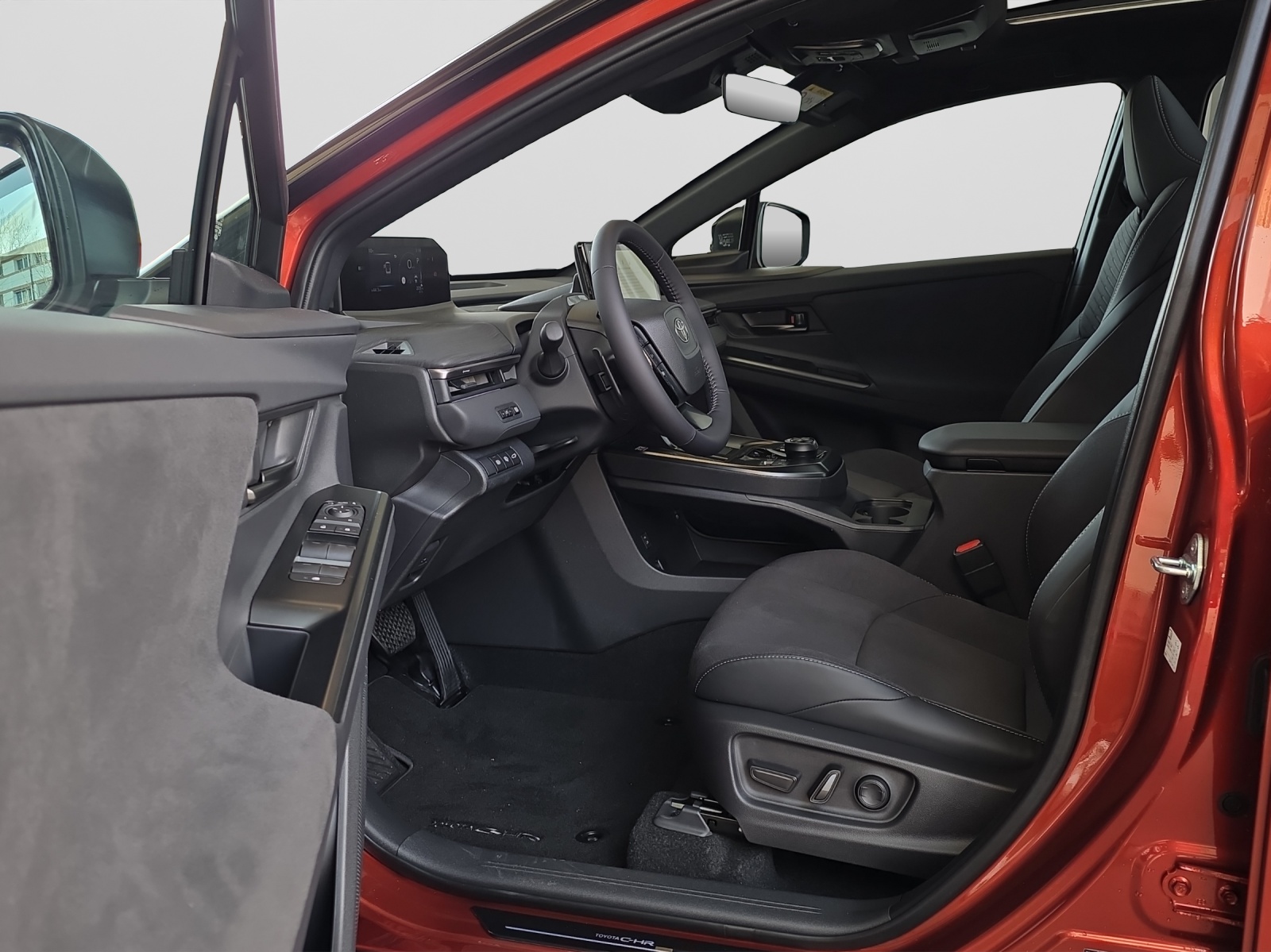 TOYOTA C-HR+ Premium AWD-image-8