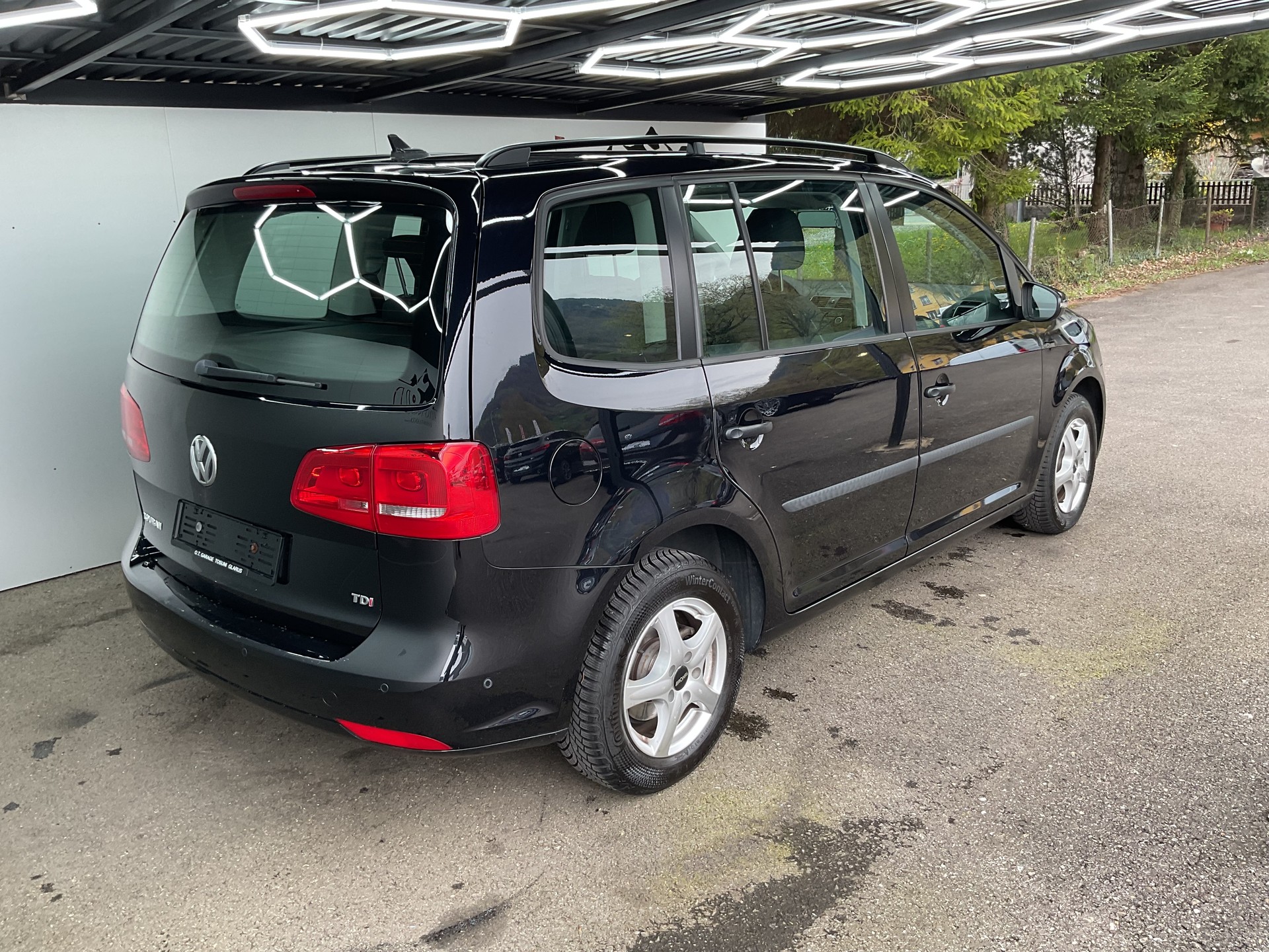 VW Touran 1.6 TDI Trendline DSG-image-5