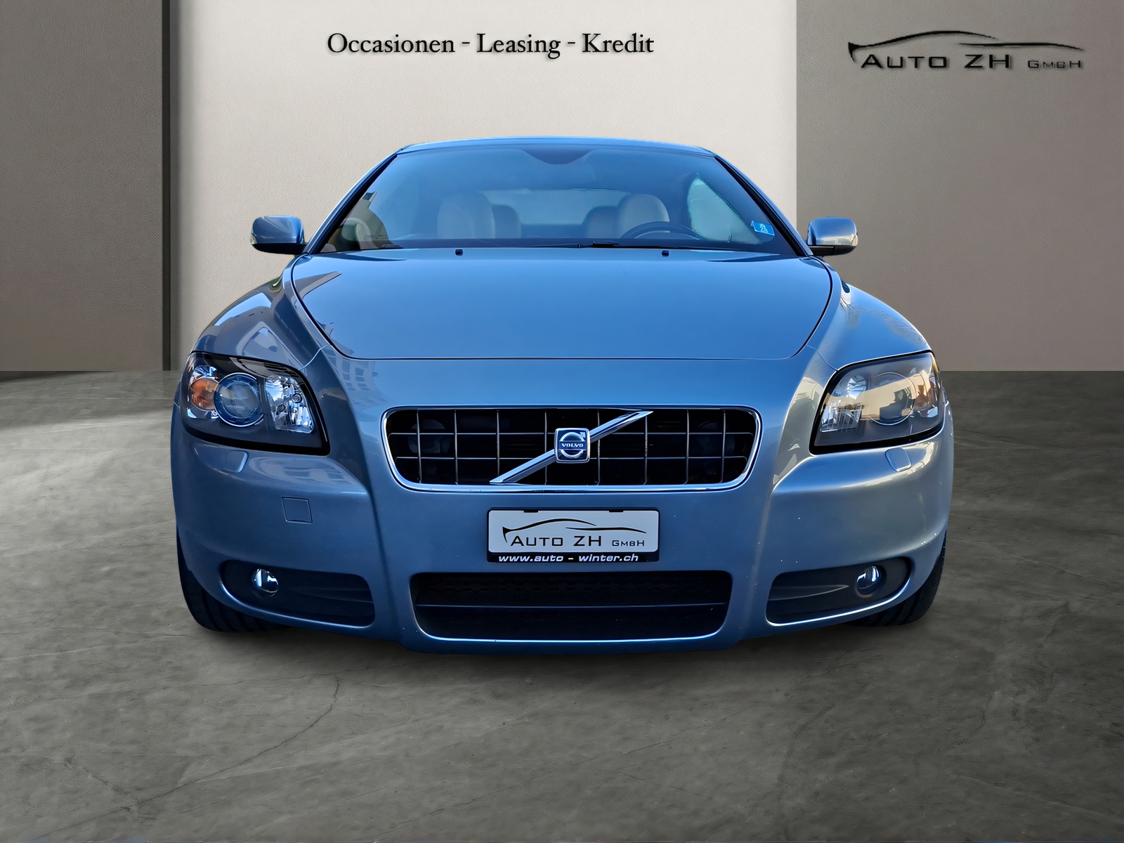 VOLVO C70 T5 Summum-image-1