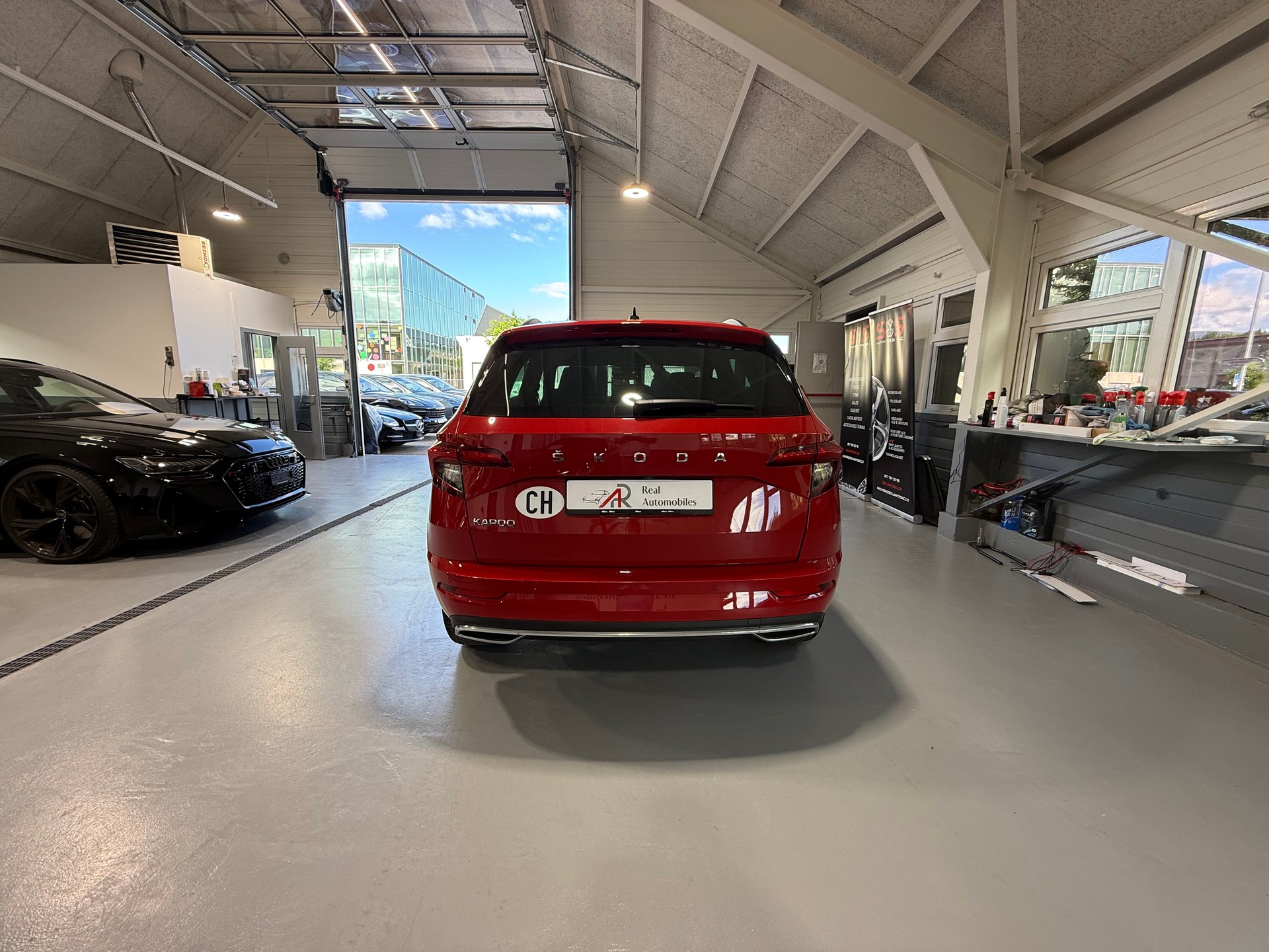 SKODA KAROQ-image-5