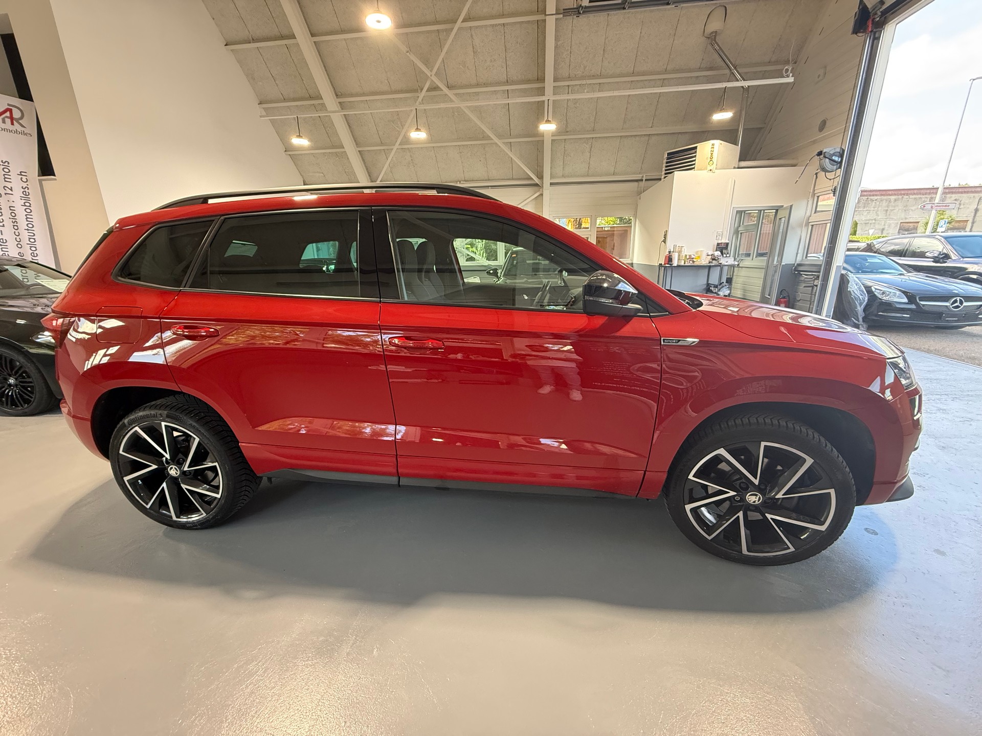 SKODA KAROQ-image-3