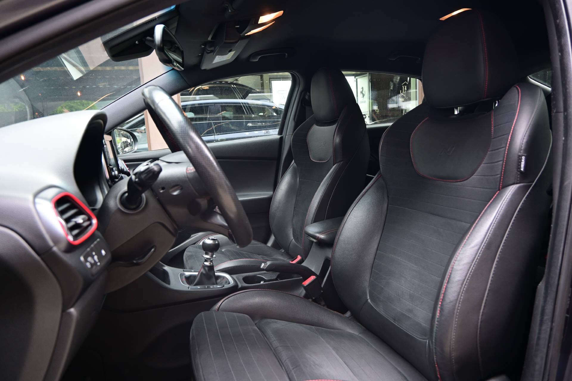 HYUNDAI i30 Fastback N 2.0 T-GDi-image-12