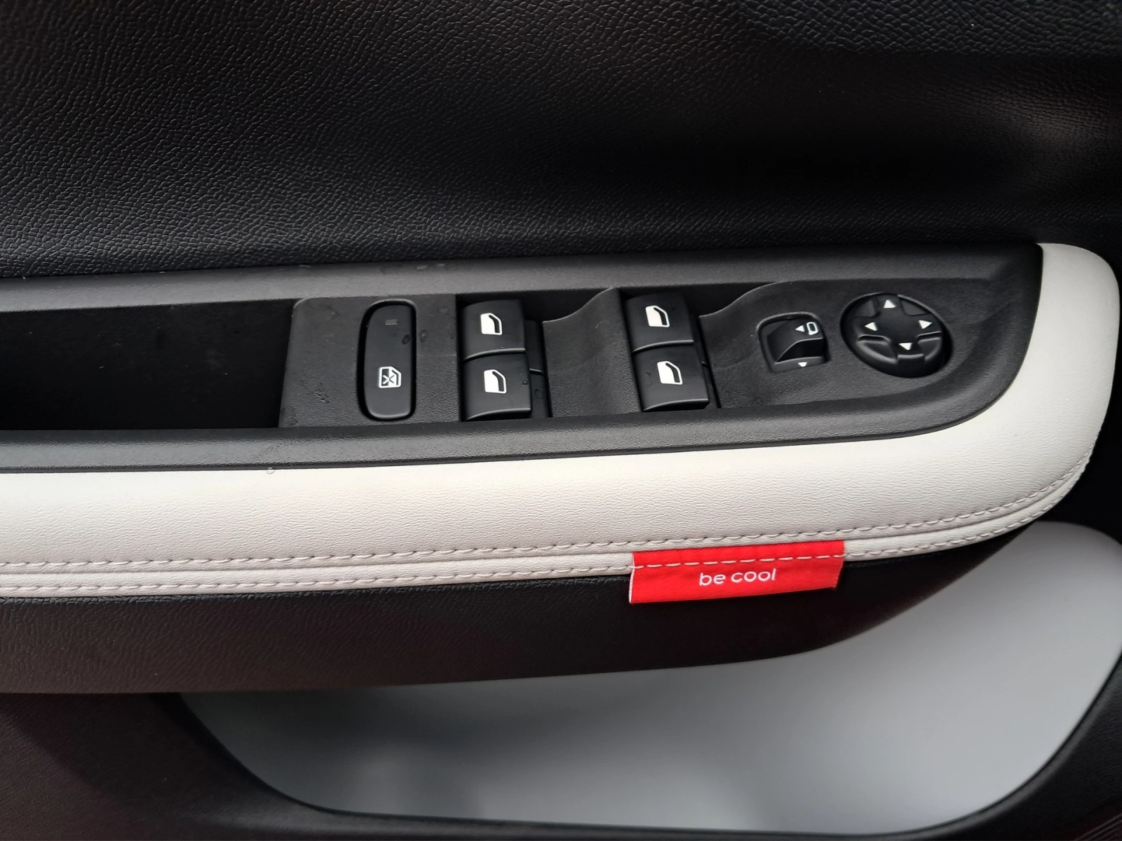 CITROEN C3 1.2 Hybrid Max-image-15