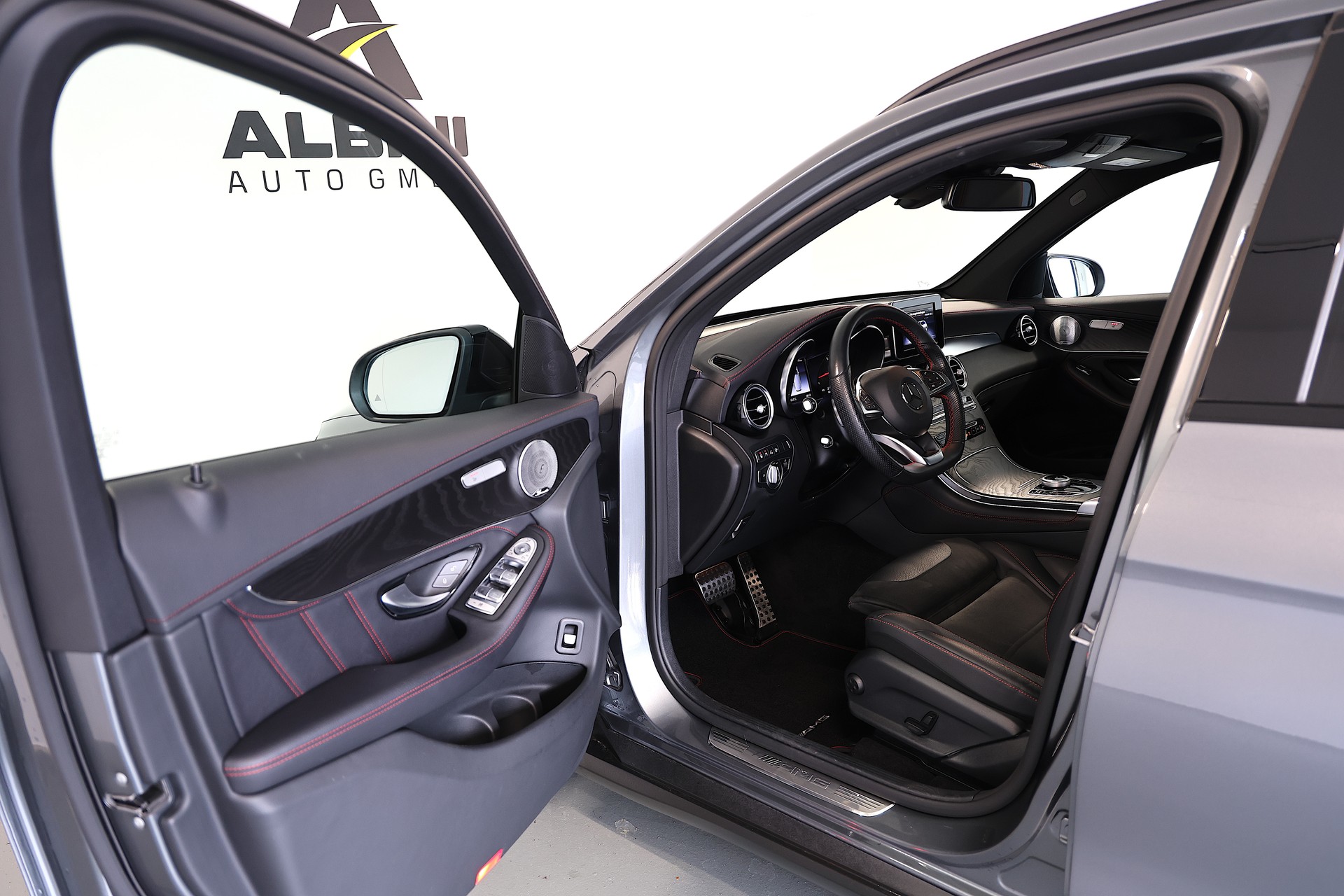 MERCEDES-BENZ GLC 43 AMG 4Matic 9G-Tronic-image-6