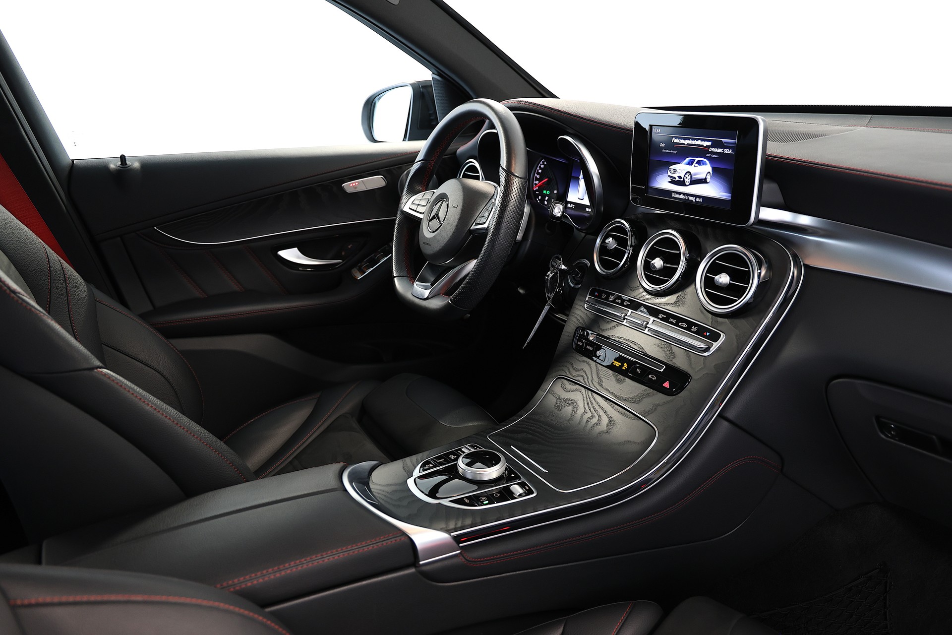 MERCEDES-BENZ GLC 43 AMG 4Matic 9G-Tronic-image-15