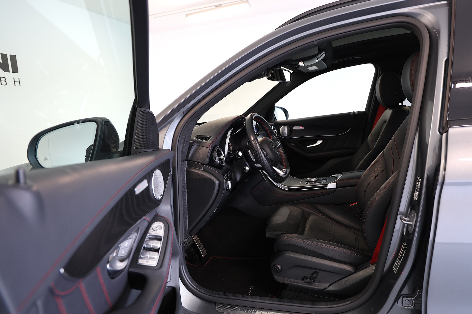 MERCEDES-BENZ GLC 43 AMG 4Matic 9G-Tronic-image-7
