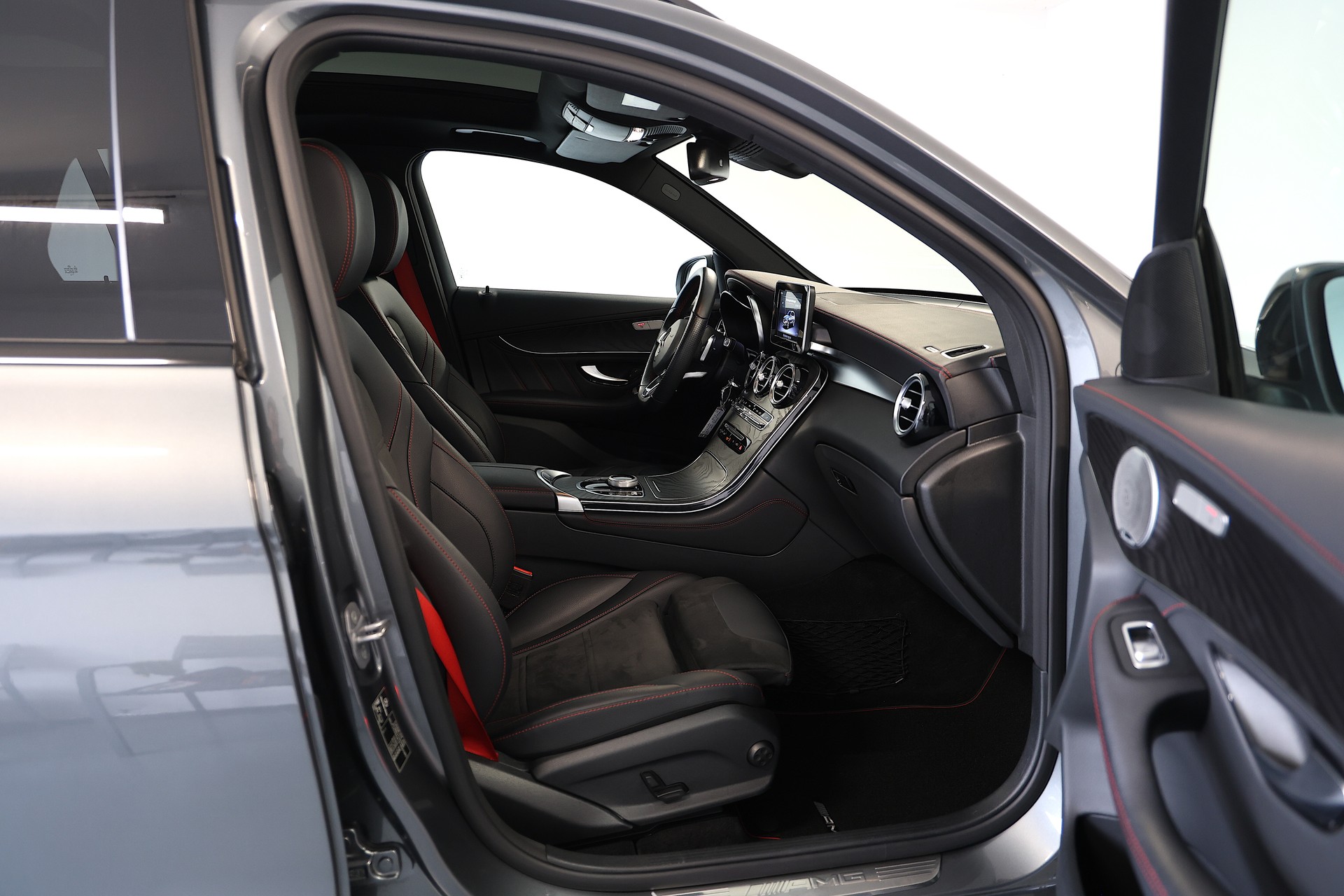 MERCEDES-BENZ GLC 43 AMG 4Matic 9G-Tronic-image-14