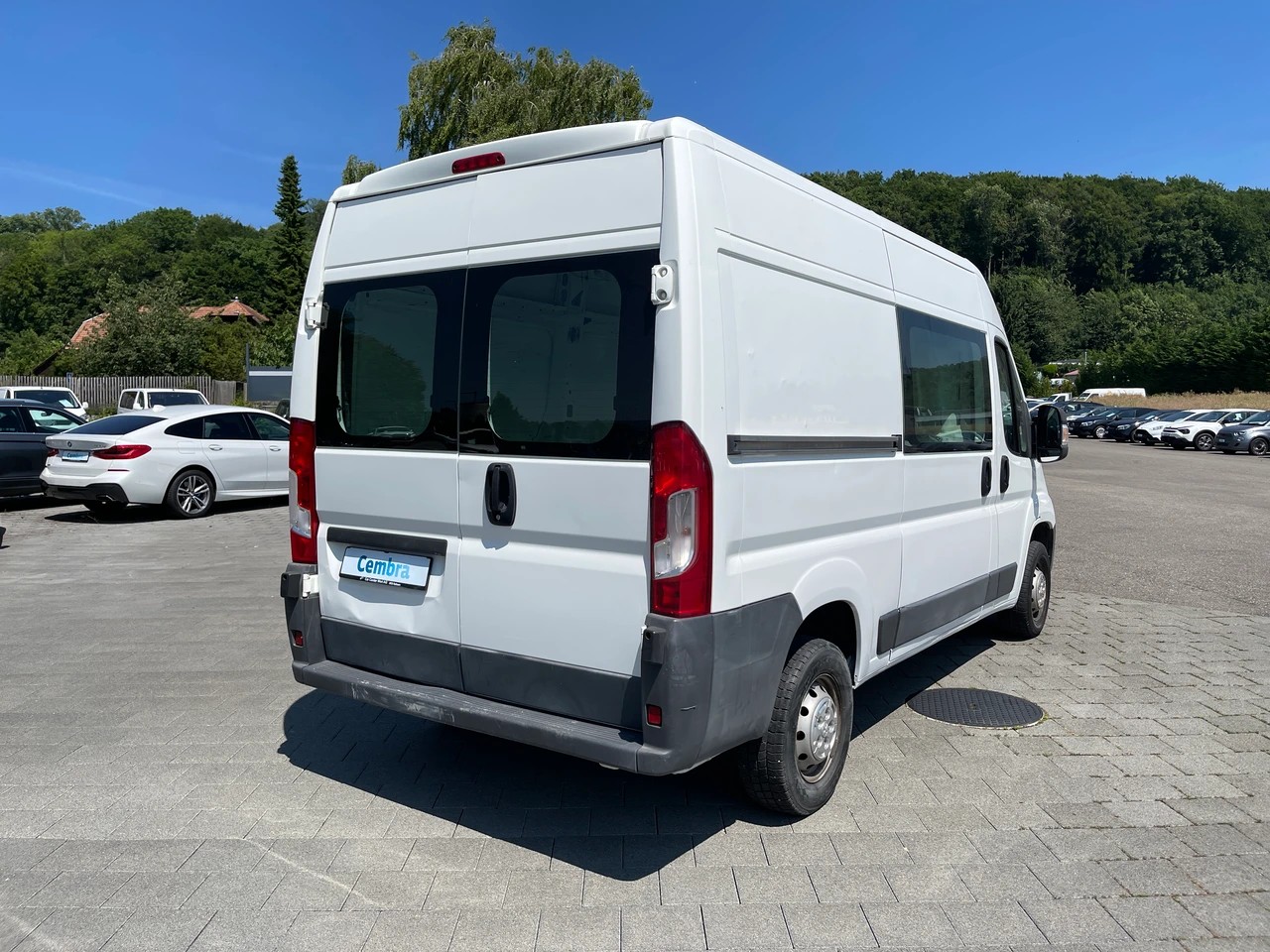 PEUGEOT Boxer 2.2 HDI 335 Allure L2H2-image-4