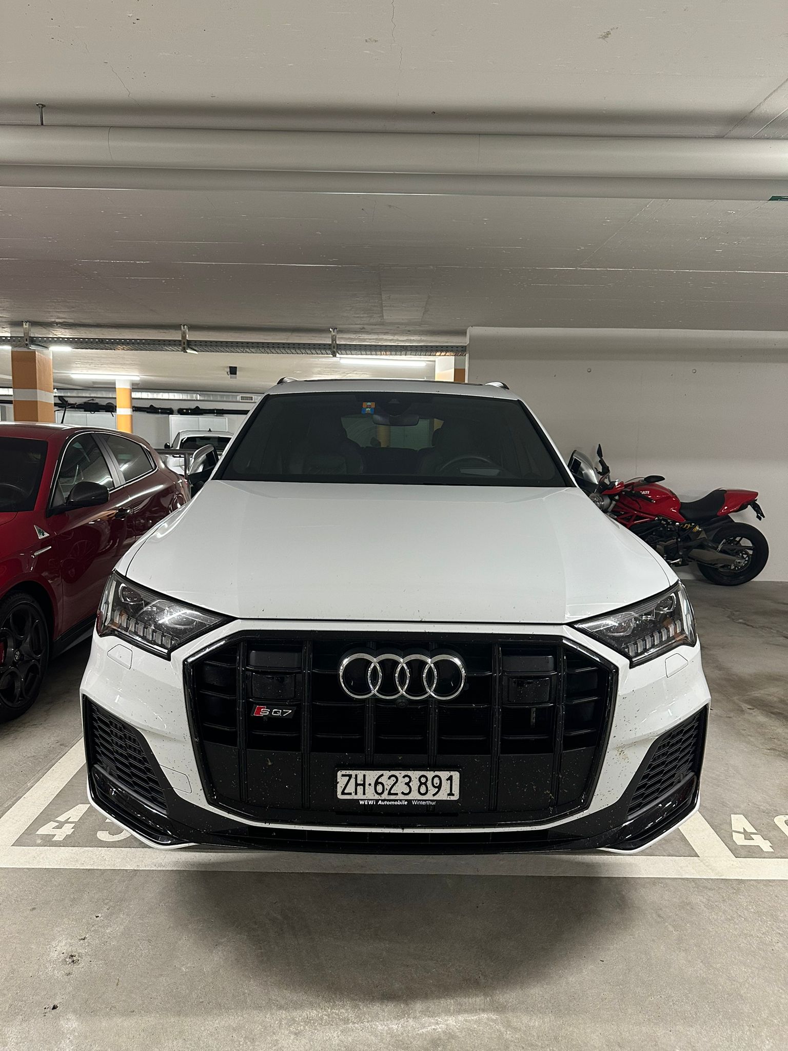 AUDI 4.0 V8 TFSI quattro T-Tronic-image-2
