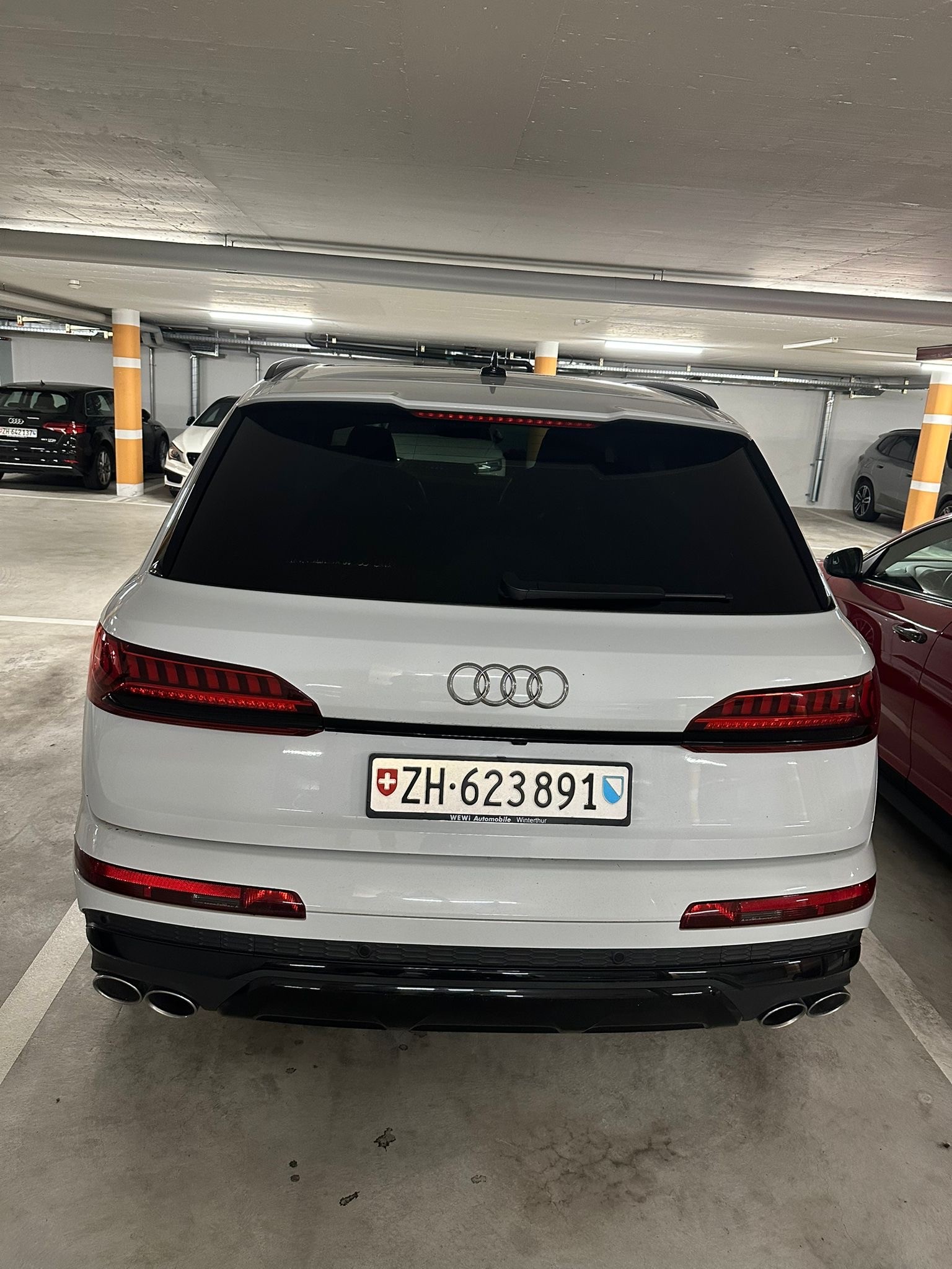 AUDI 4.0 V8 TFSI quattro T-Tronic-image-4