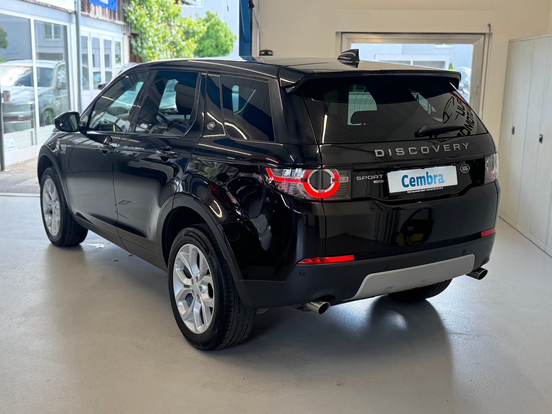 LAND ROVER Discovery Sport 2.0 TD4 HSE AT9-image-5