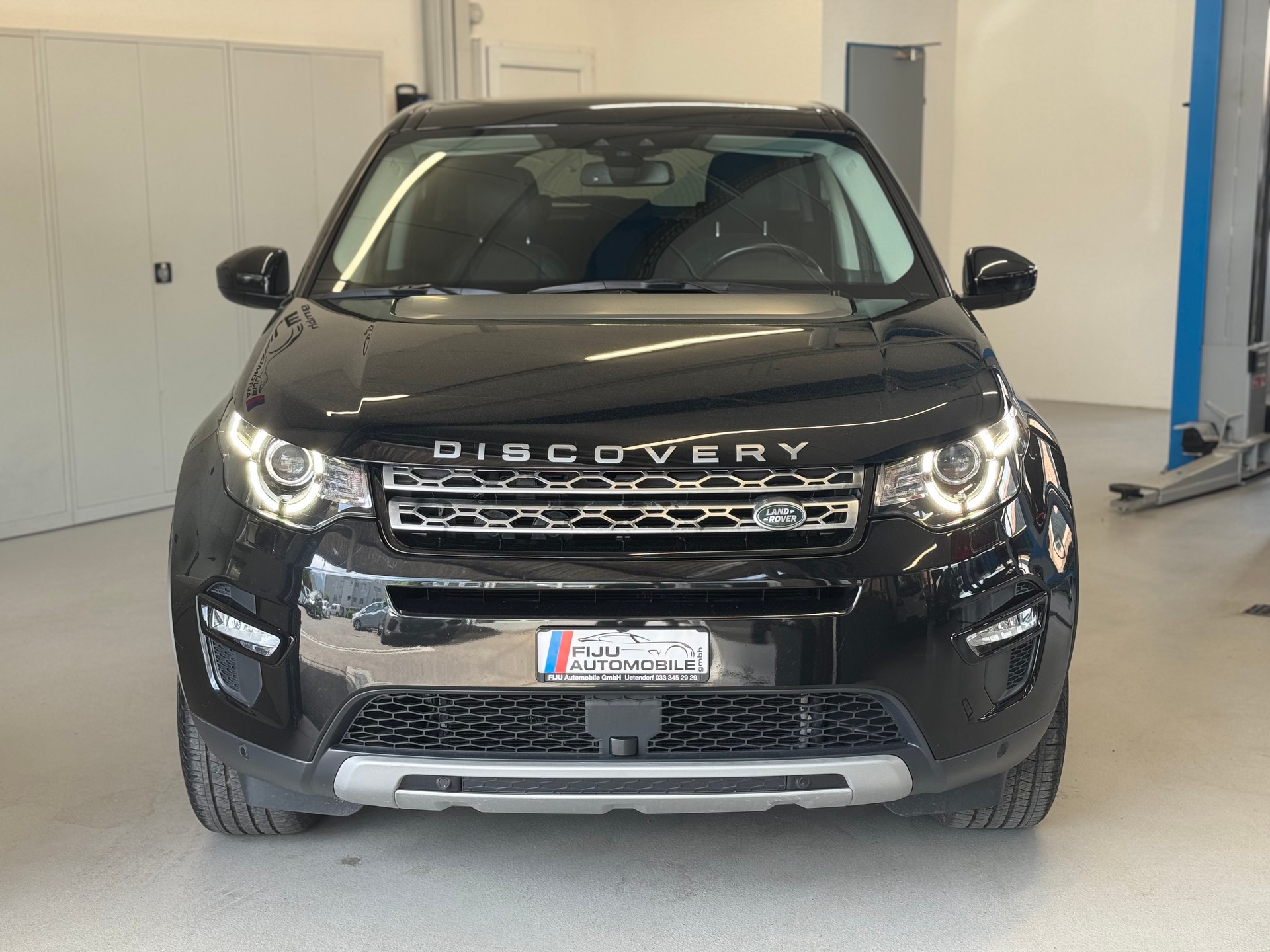 LAND ROVER Discovery Sport 2.0 TD4 HSE AT9-image-1