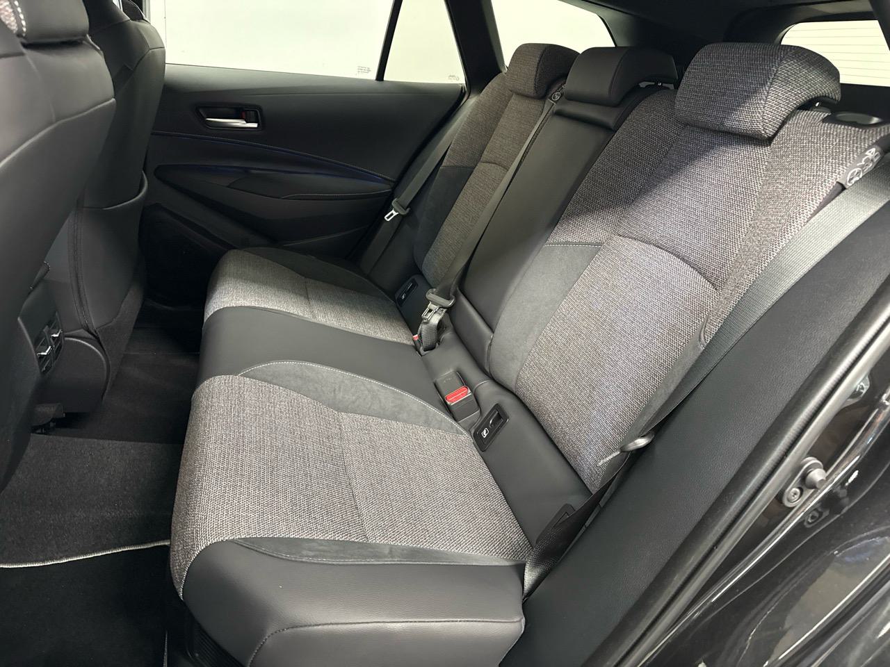 TOYOTA Corolla TS 1.8 HSD Sportline e-CVT 140HP-image-12