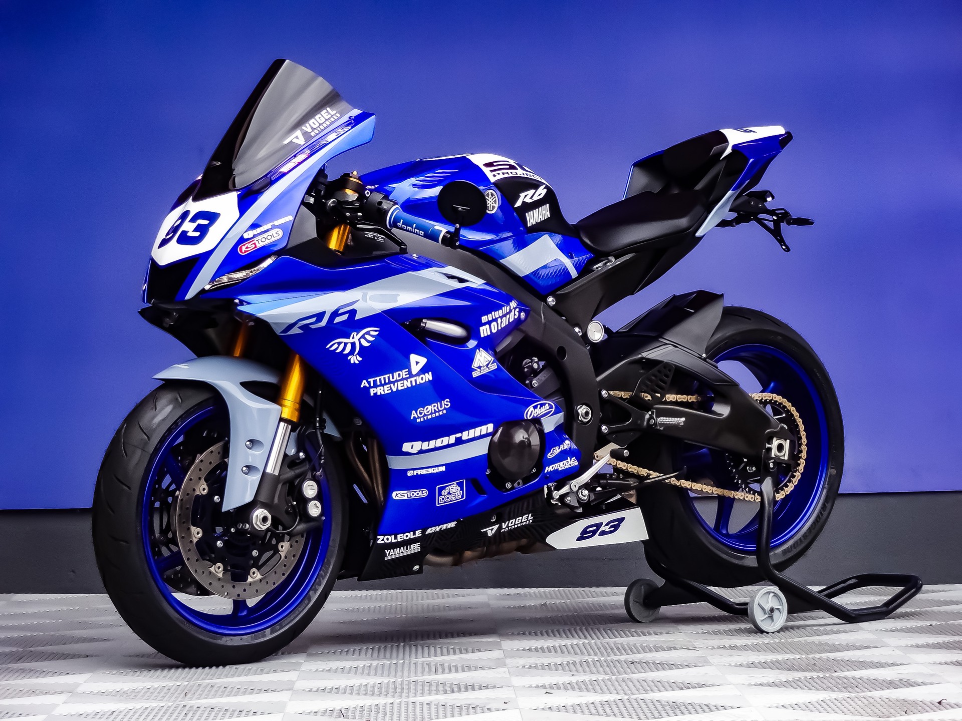 YAMAHA YZF-R6-showroom-element-3