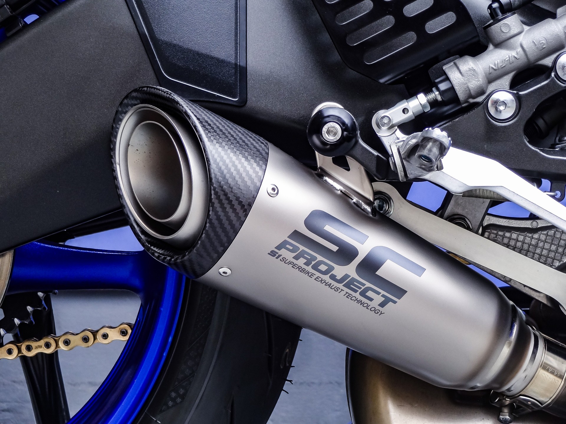 YAMAHA YZF-R6-image-8