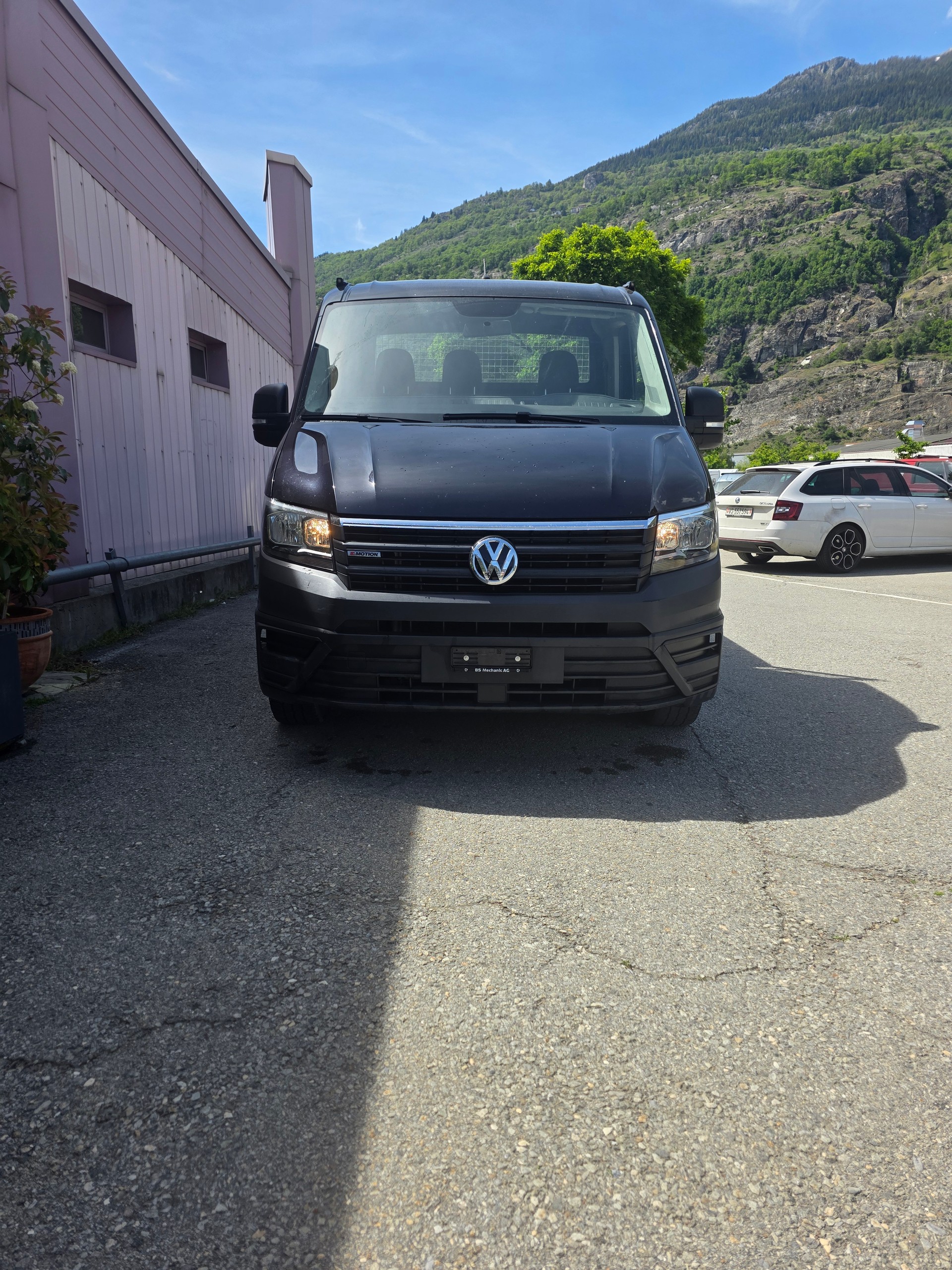 VW Crafter 35 2.0 TDI Entry L4 4Motion-image-2