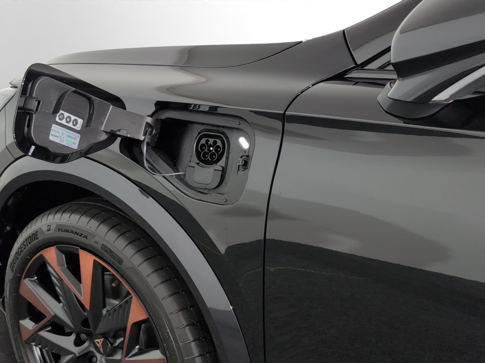 CUPRA Formentor 1.5 e-HYBRID pHEV Prime Edition DSG-image-8