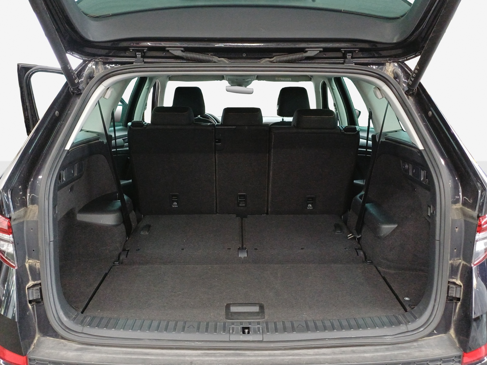 SKODA Kodiaq 2.0 TSI 4x4 Clever-image-12
