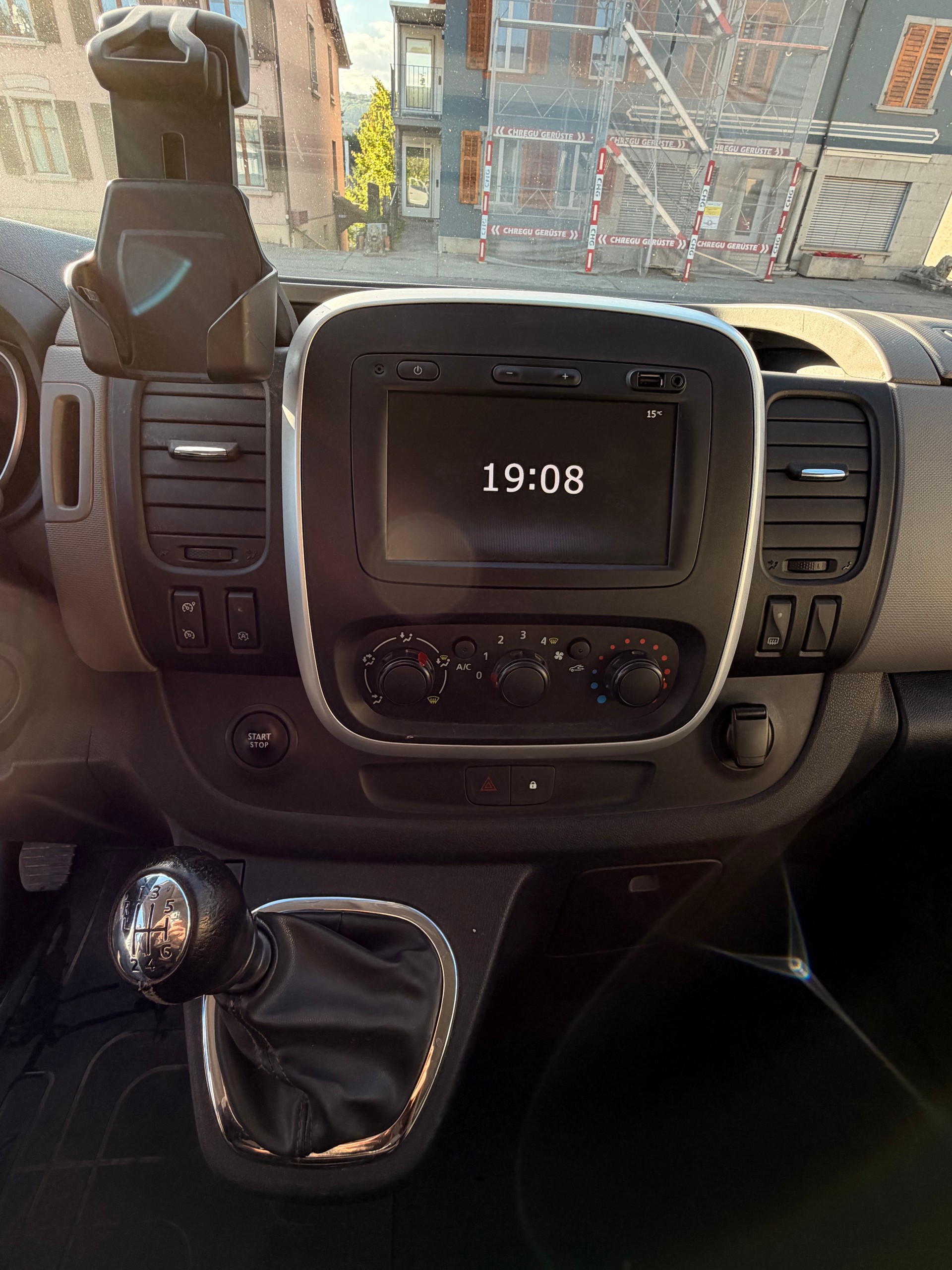NISSAN NV300 dCi 145 2.9 L1H1 Comfort-image-12