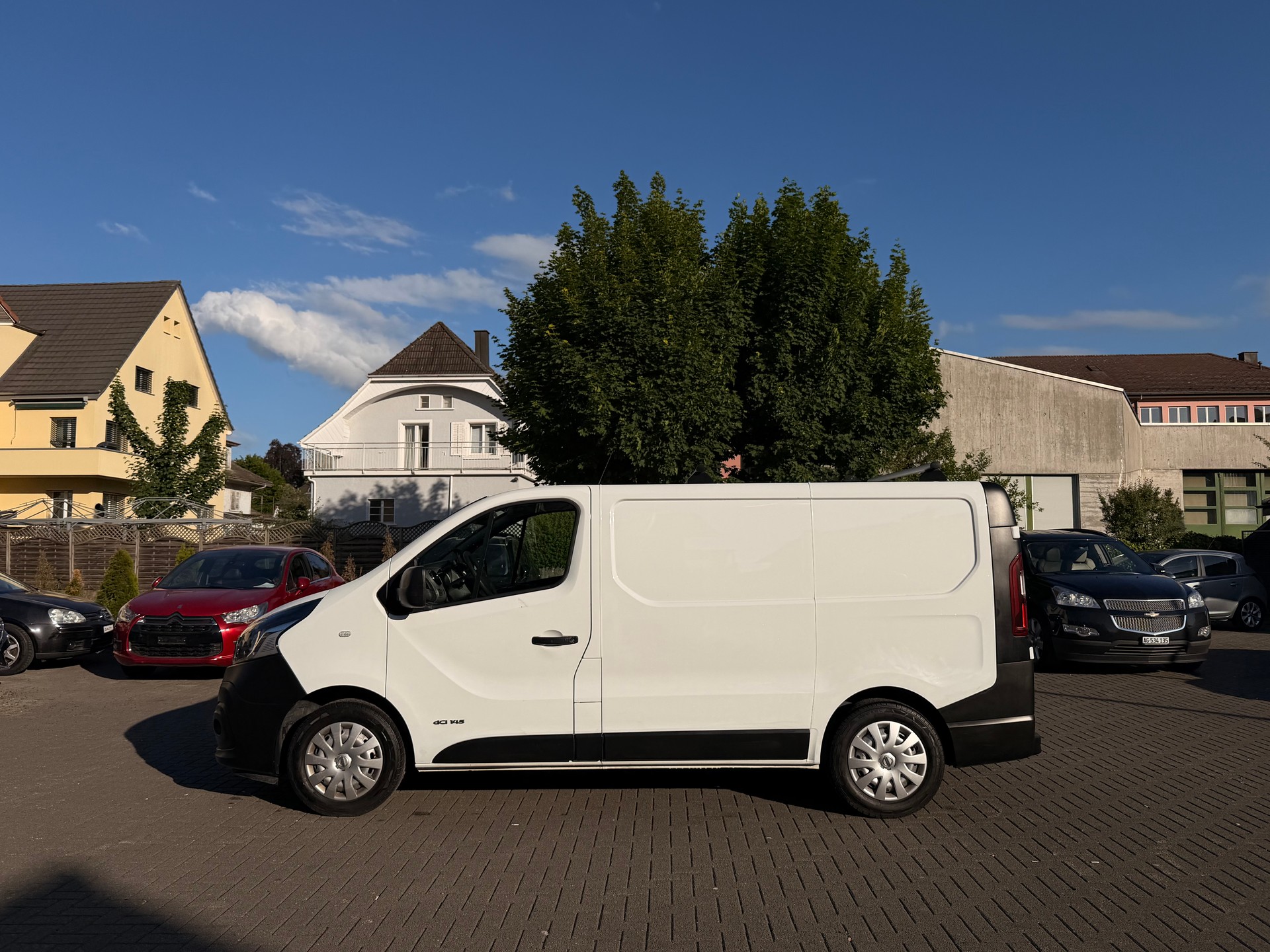 NISSAN NV300 dCi 145 2.9 L1H1 Comfort-image-3