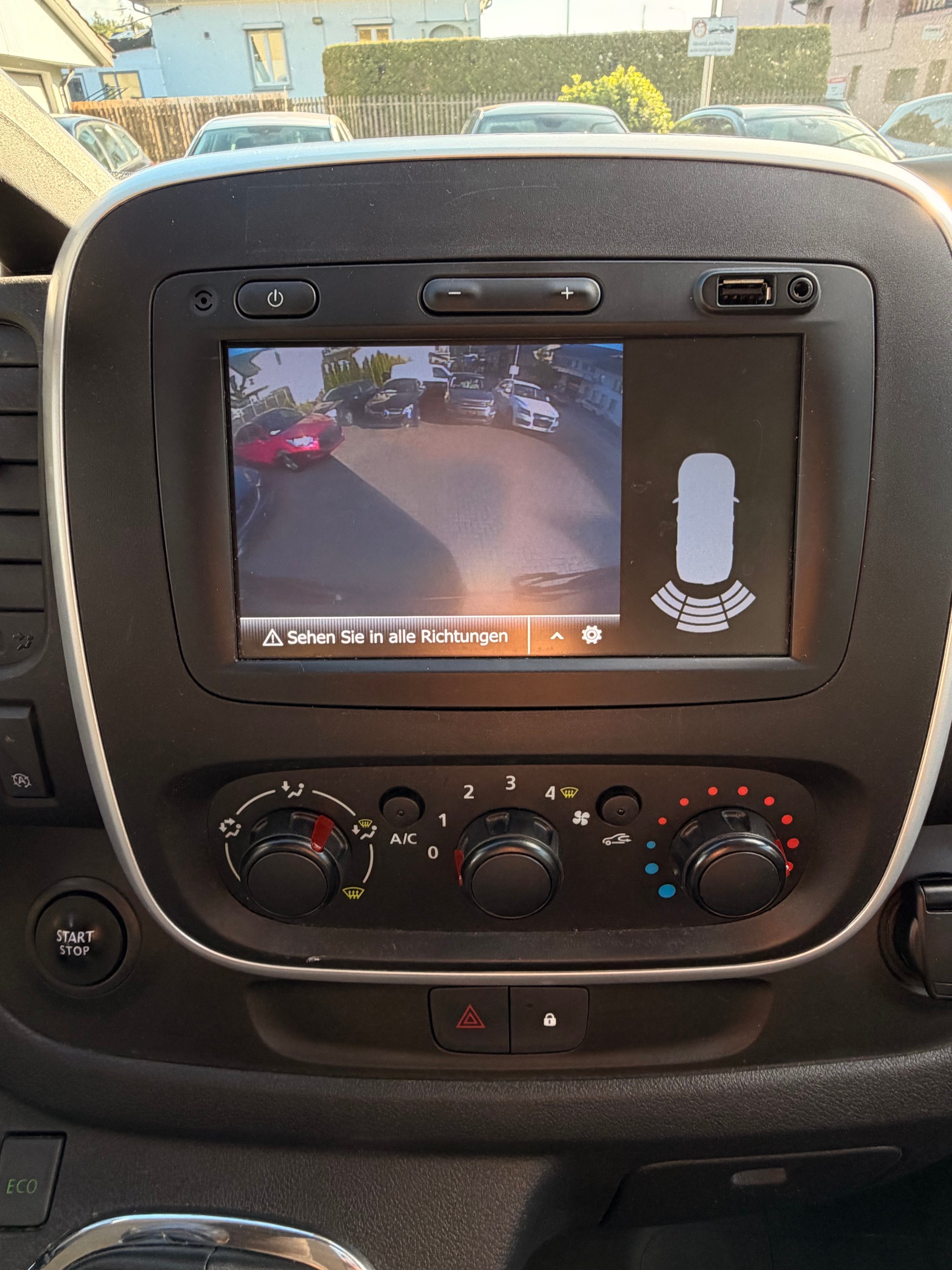 NISSAN NV300 dCi 145 2.9 L1H1 Comfort-image-21
