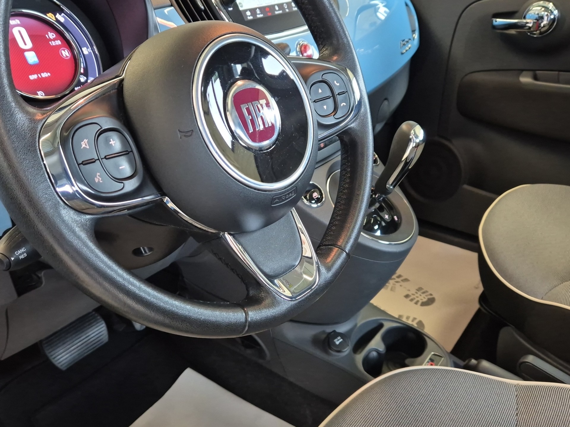 FIAT 500 0.9 Twinair Lounge Dualogic-image-22