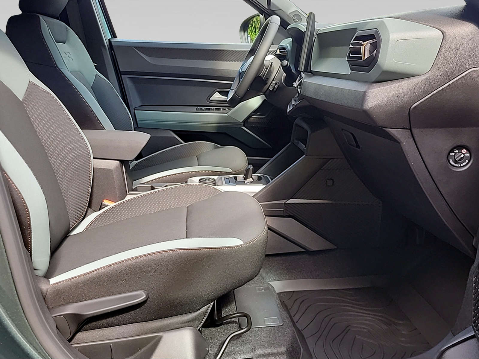 DACIA DUSTER Extreme hybrid 150 4x4-image-5