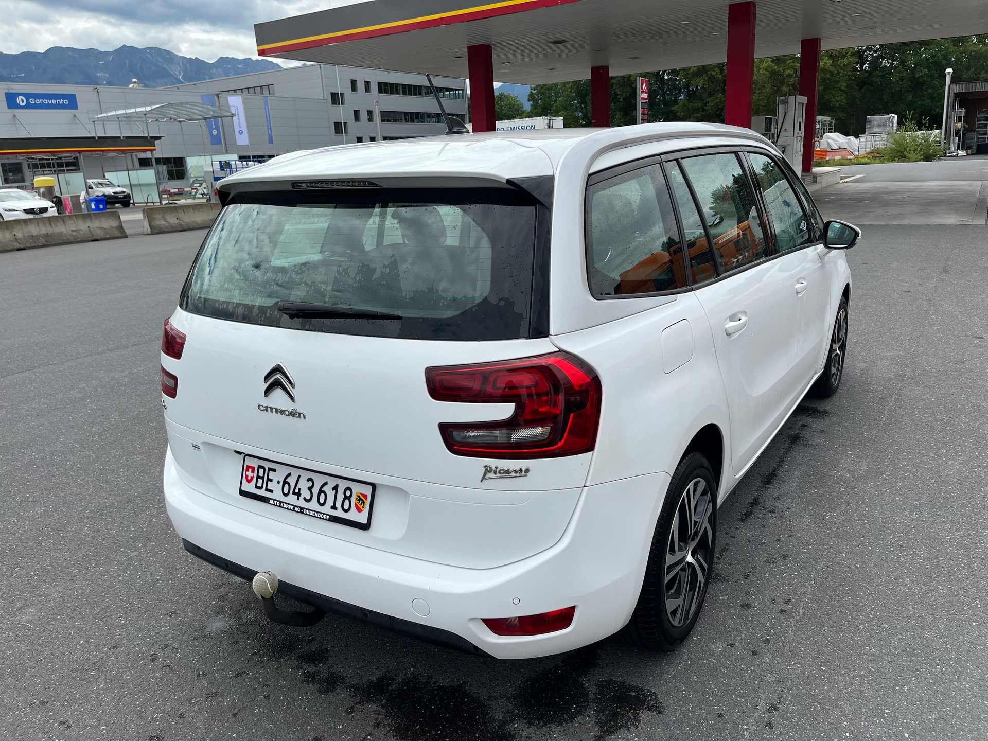 CITROEN Grand C4 Picasso 1.6 BlueHDi Feel-image-3