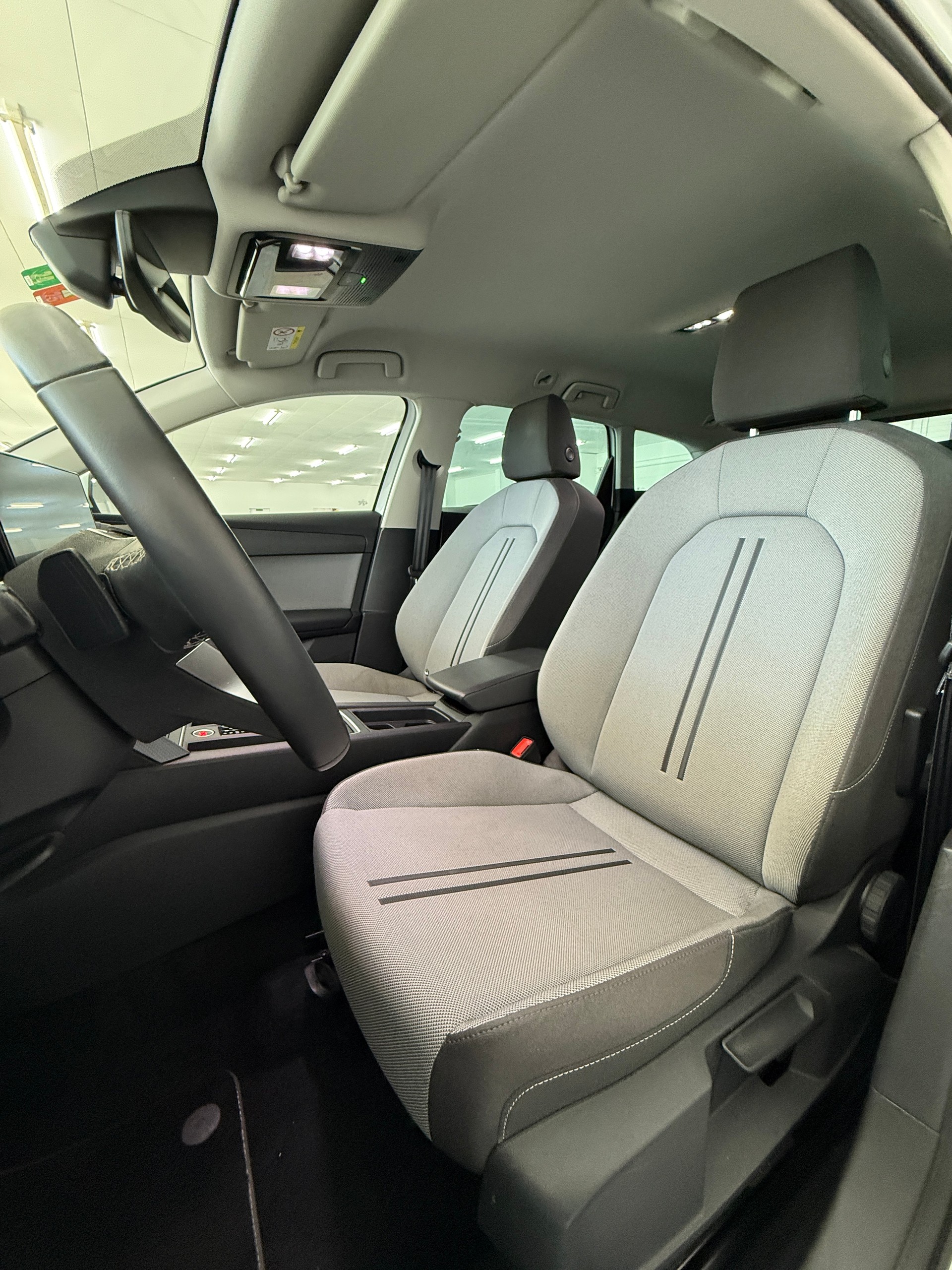 SEAT Leon ST 2.0 TDI EVO DSG Style-image-7