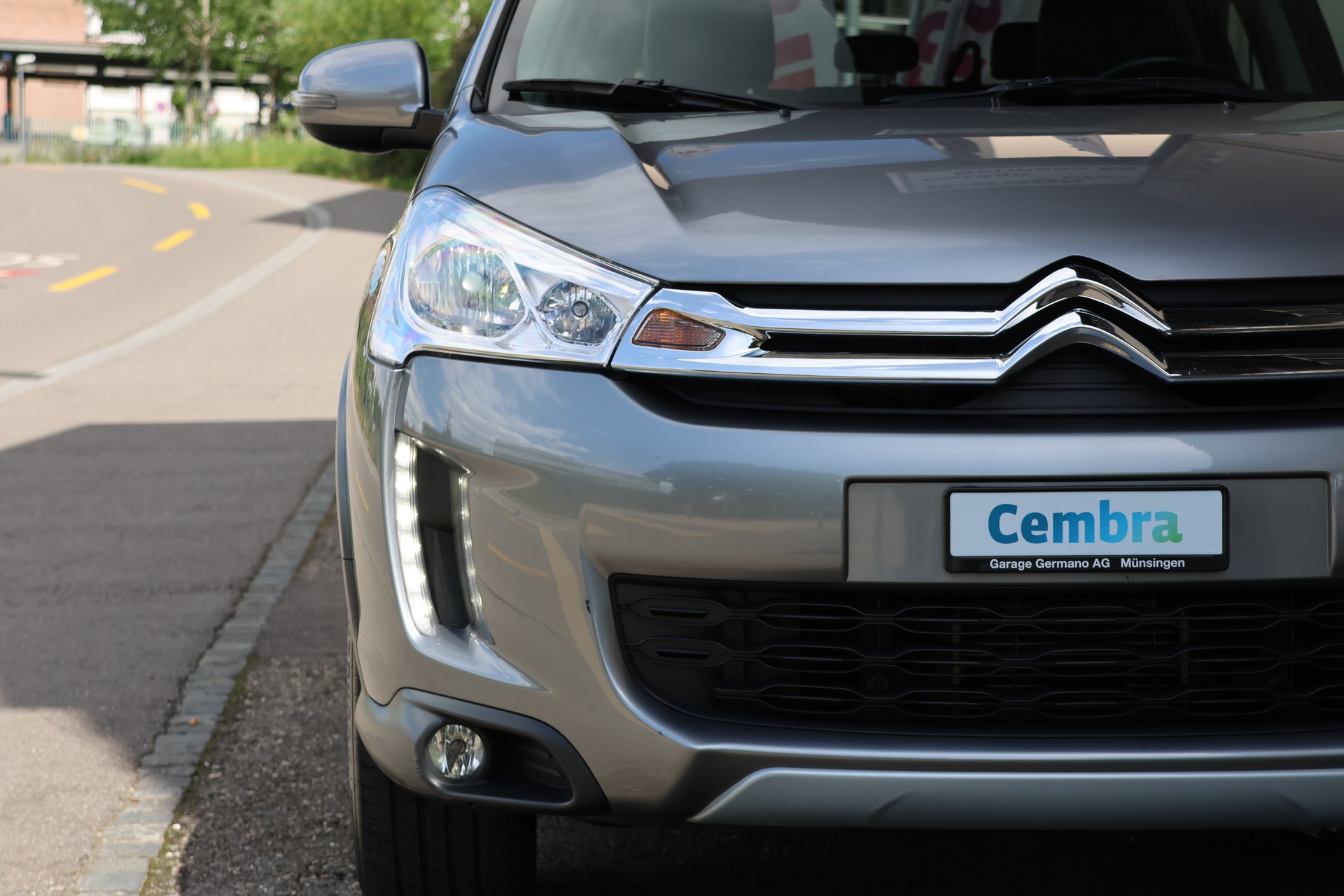 CITROEN C4 Aircross 1.6 HDi Exclusive 4WD-image-2