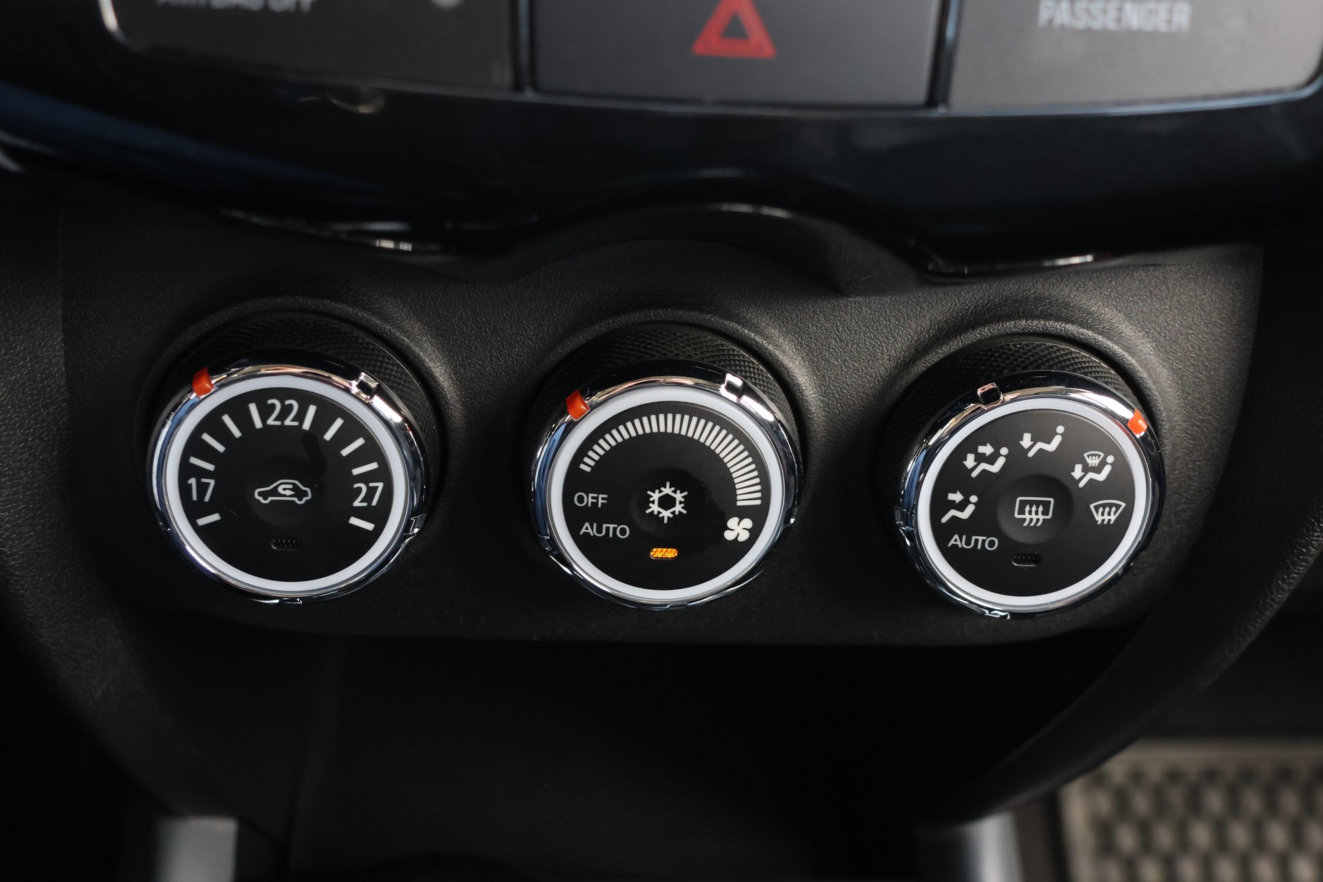 CITROEN C4 Aircross 1.6 HDi Exclusive 4WD-image-16