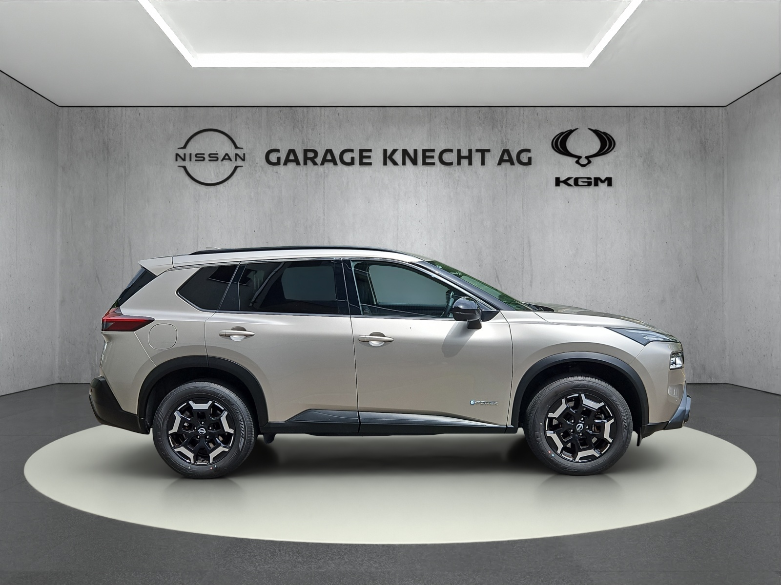 NISSAN X-Trail 1.5 VC-T N-Trek e-4orce-image-0