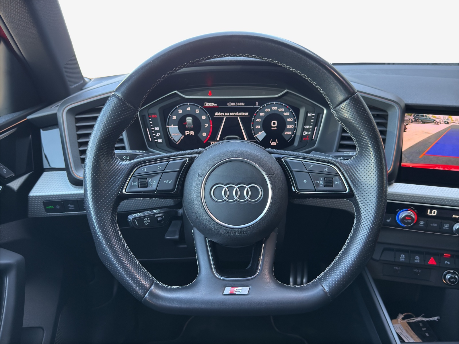 AUDI A1 Sportback 30 TFSI Attraction S-tronic-image-9