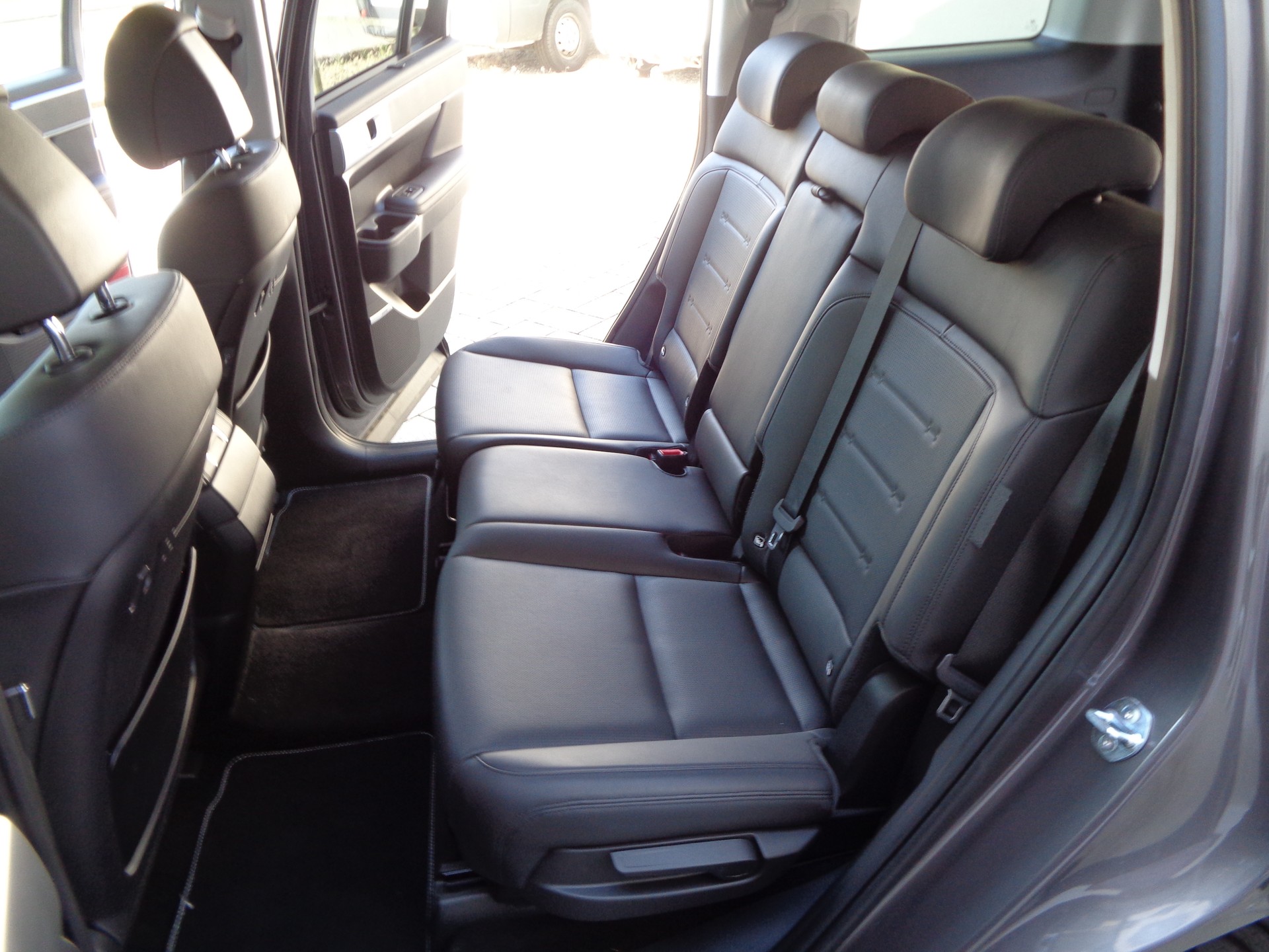 HYUNDAI Santa Fe 1.6 T-GDi HEV Vertex 4WD Automatic-image-12
