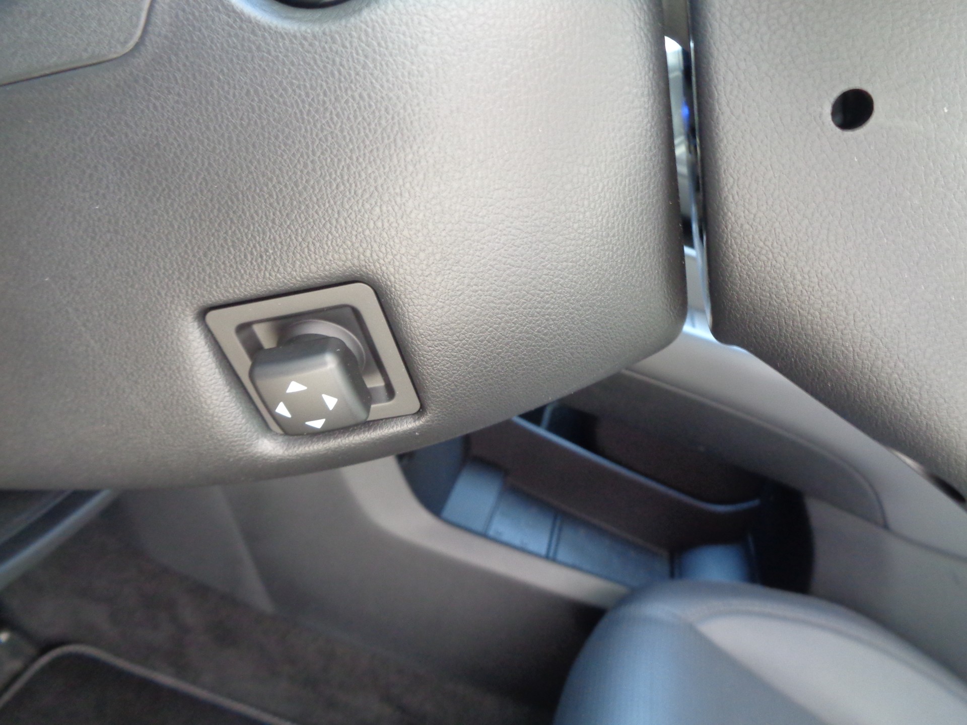 HYUNDAI Santa Fe 1.6 T-GDi HEV Vertex 4WD Automatic-image-18