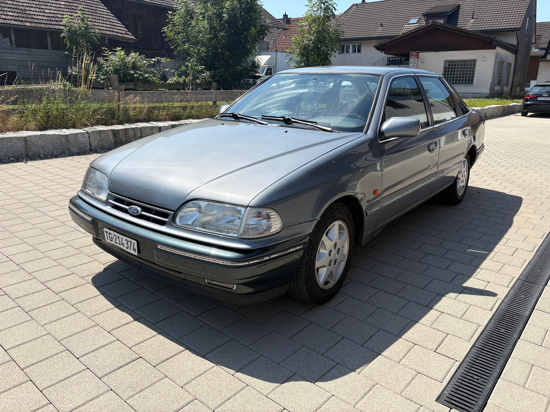 FORD 2.9i-image-0